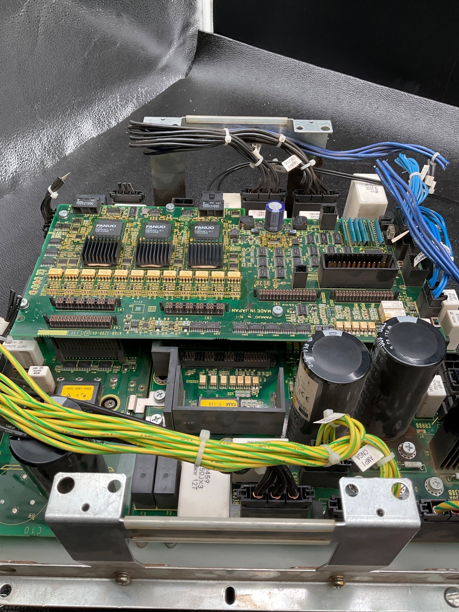 FANUC A06B-6107-H002 Alpha i Servo Amplifier USED 3