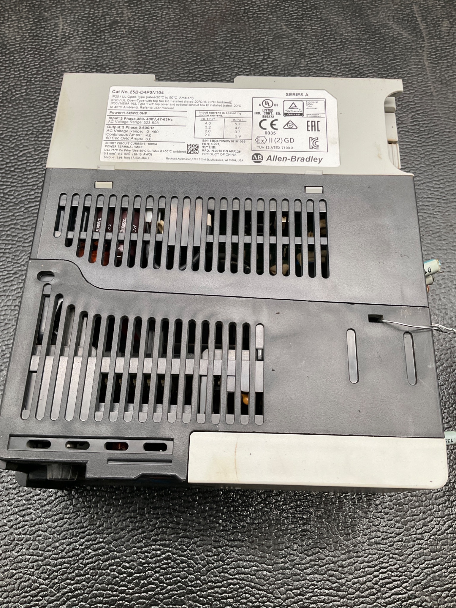 ALLEN BRADLEY 25B-D4P0N104 PowerFlex 525 AC Drive 2HP 480V USED 2