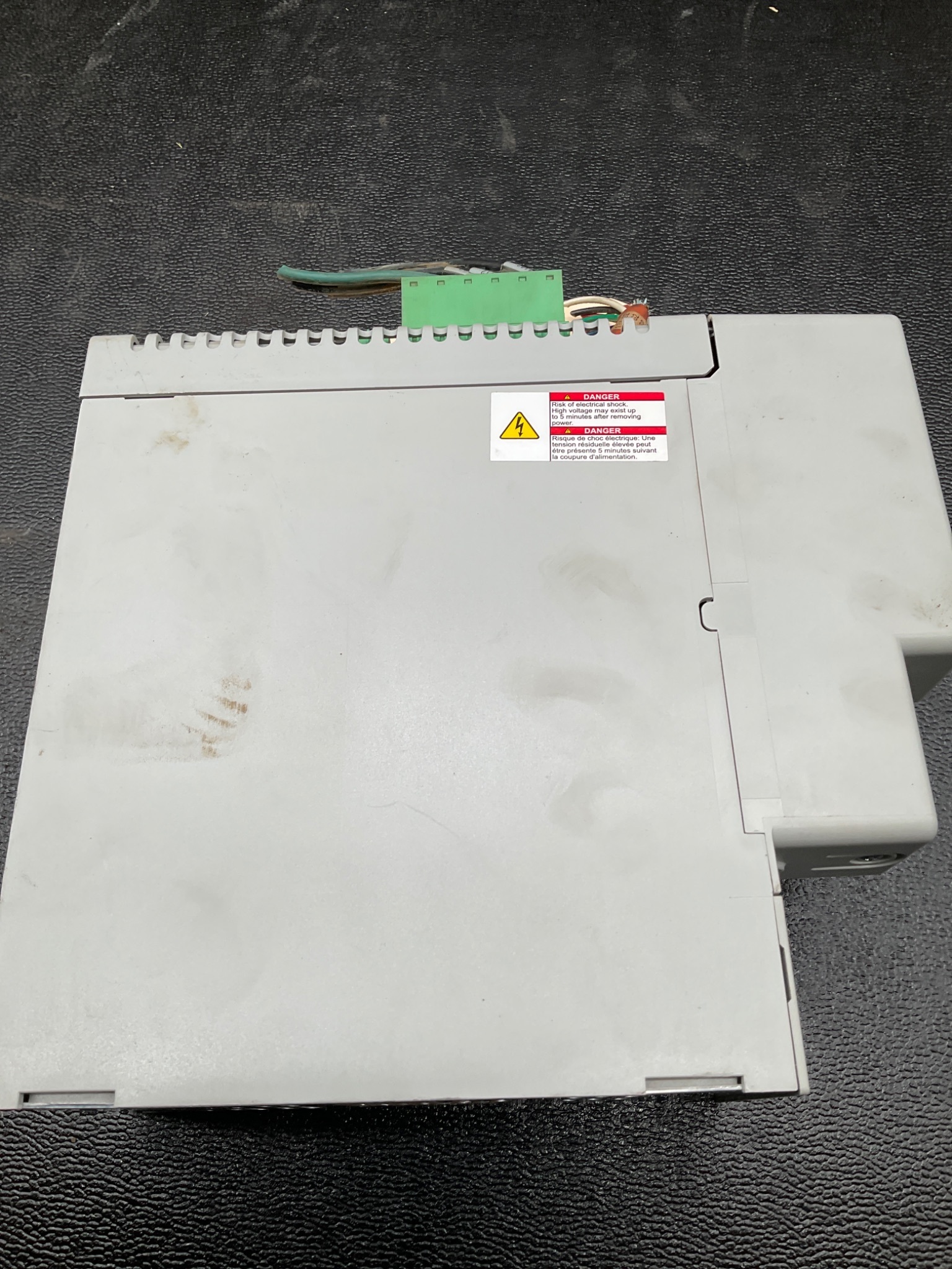ALLEN BRADLEY 2094-BC02-M02-M Kinetix Axis Module USED 3