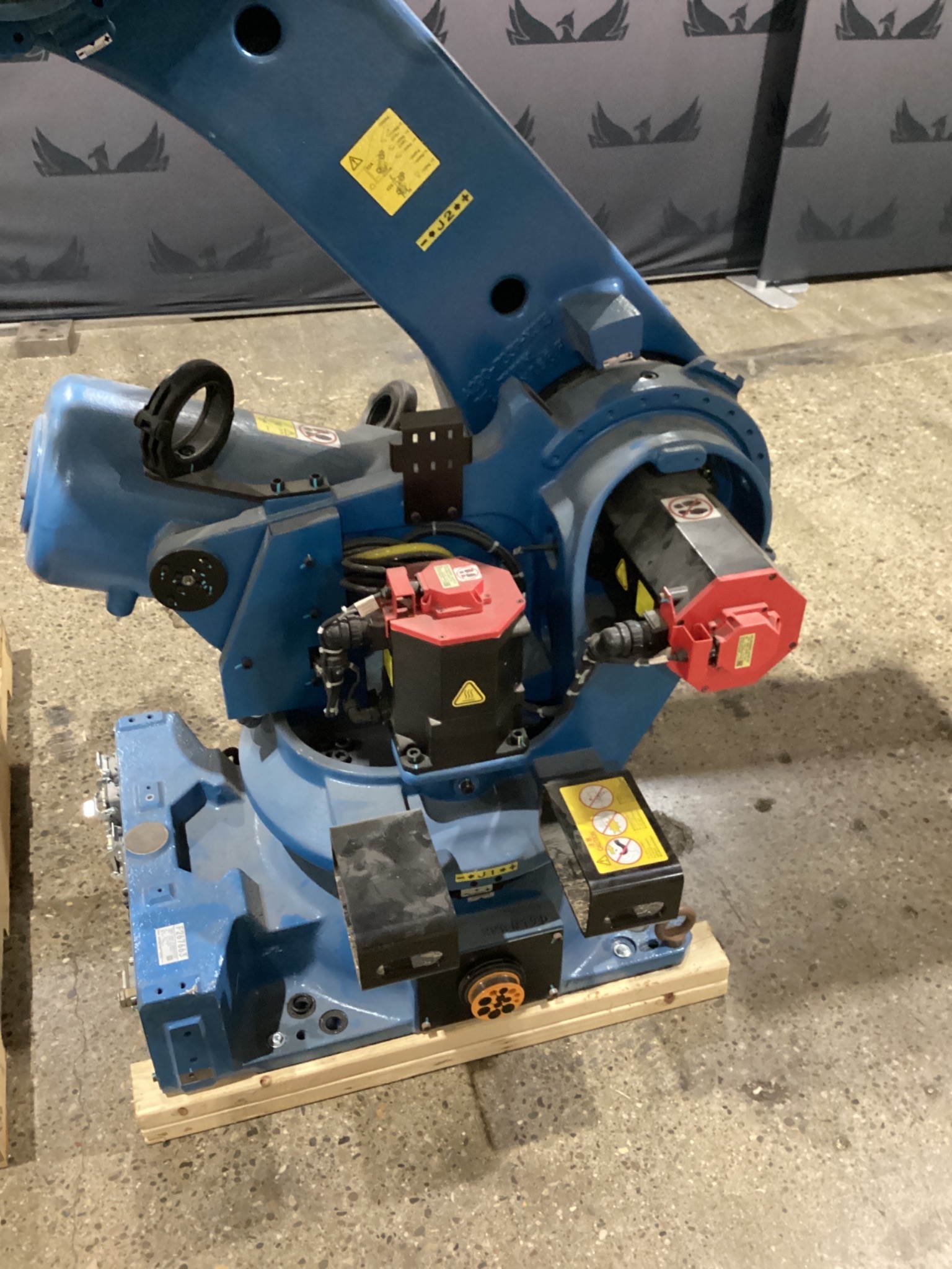 FANUC R-2000iC/210F w/ R30iB PLUS Controls USED 4