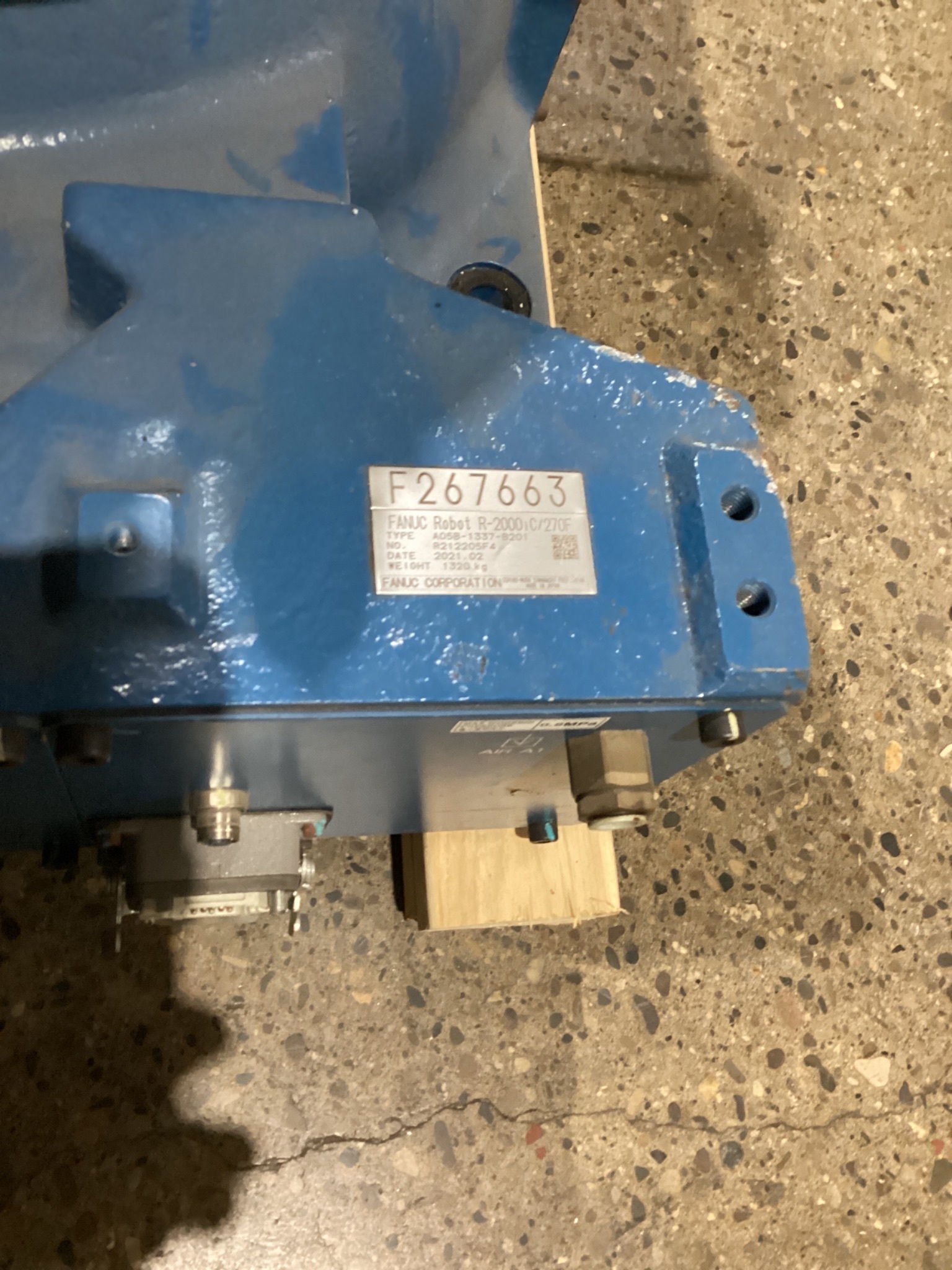 FANUC R-2000iC/210F w/ R30iB PLUS Controls USED 7