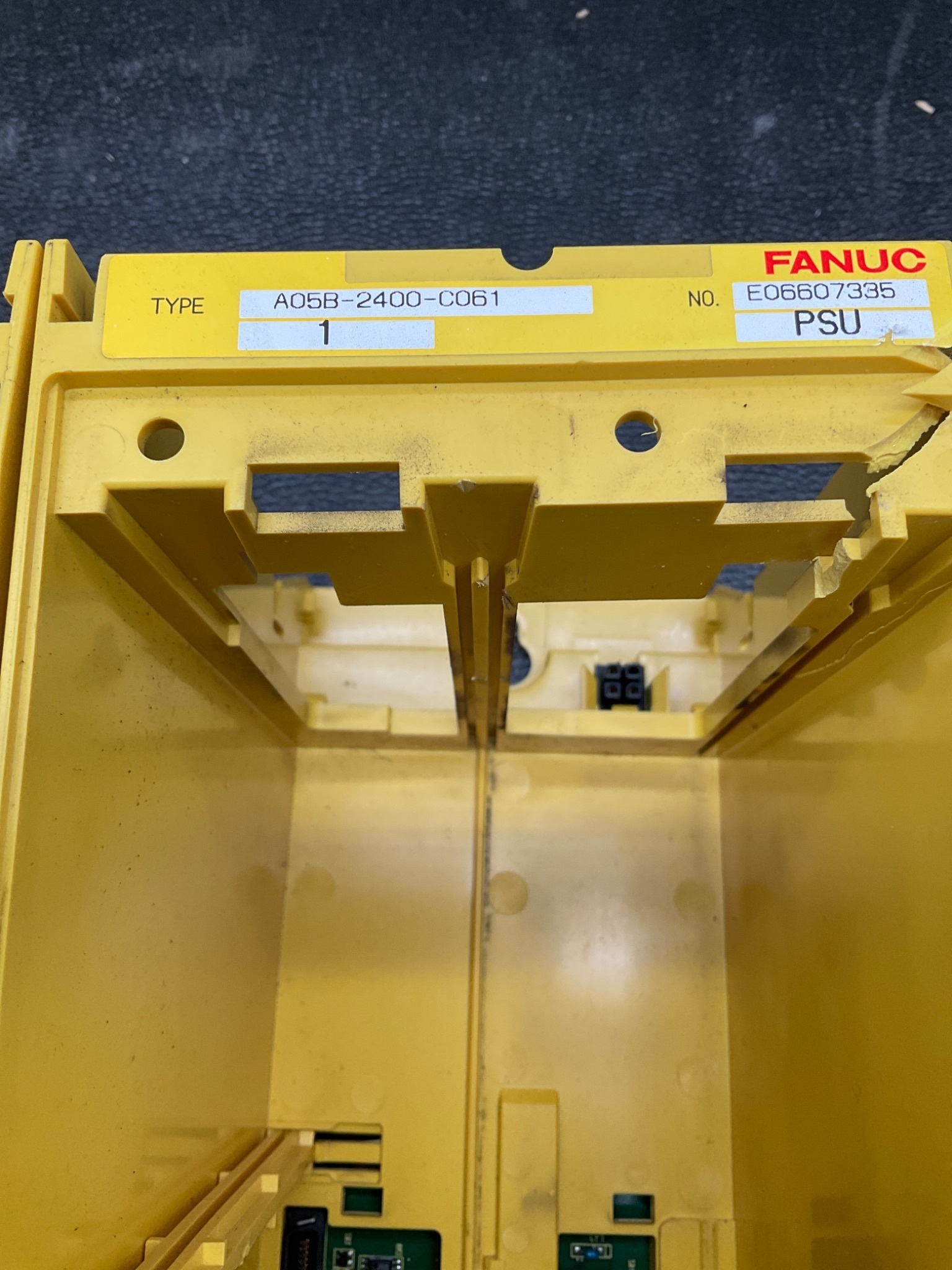 FANUC A05B-2400-C061 4-Slot Rack Backplane USED 2