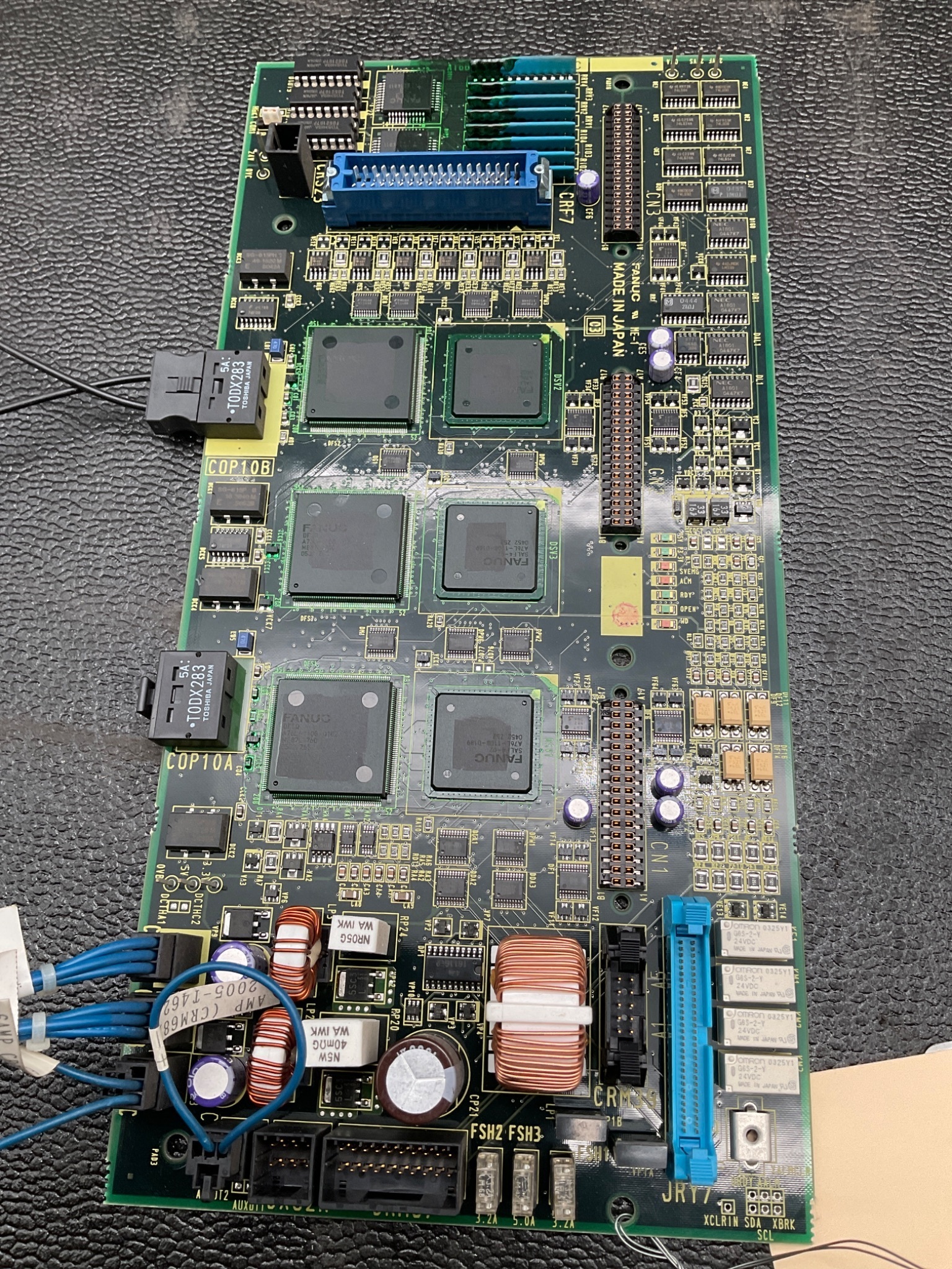 FANUC A16B-3200-0440 /04C Servo Amplifier Control Board USED 2