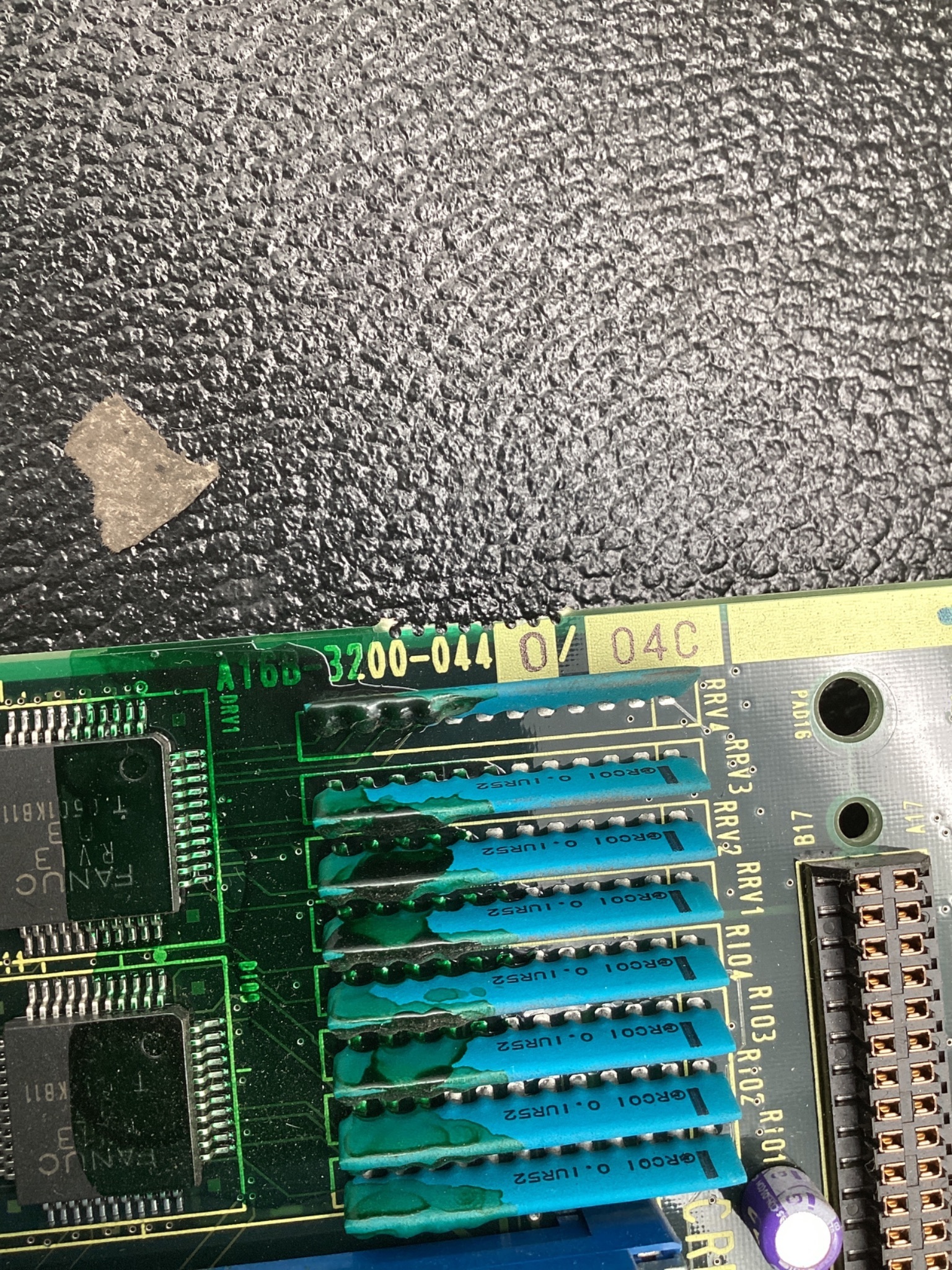 FANUC A16B-3200-0440 /04C Servo Amplifier Control Board USED 4