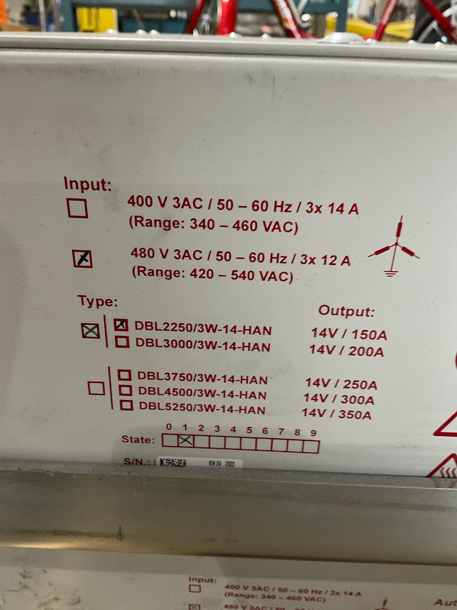 DEUTRONIC DBL2250/3W-14-HAN Intelligent Battery Charger 14V 150A USED 4