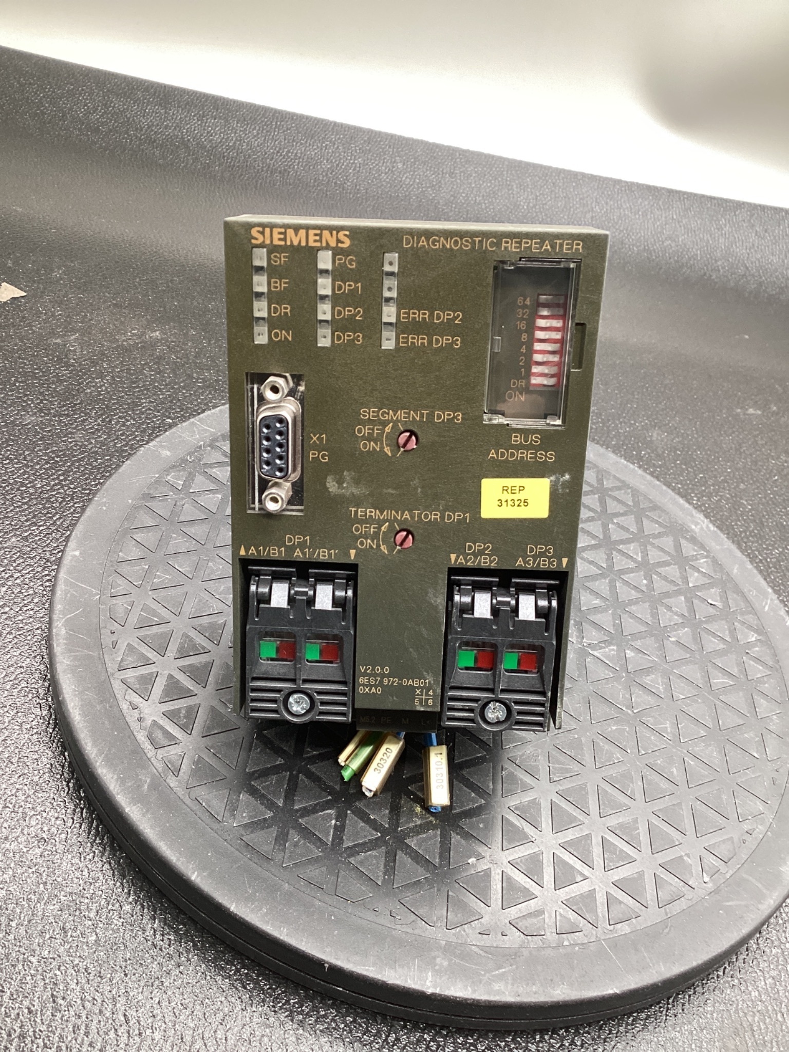 SIEMENS 6ES7 972-0AB01-0XA0 PROFIBUS DP Diagnostic Repeater USED 0