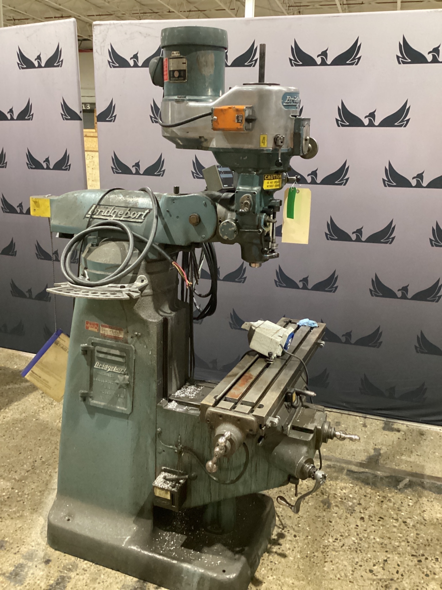 Used BRIDGEPORT 84284 Vertical Mills IGAM2540015