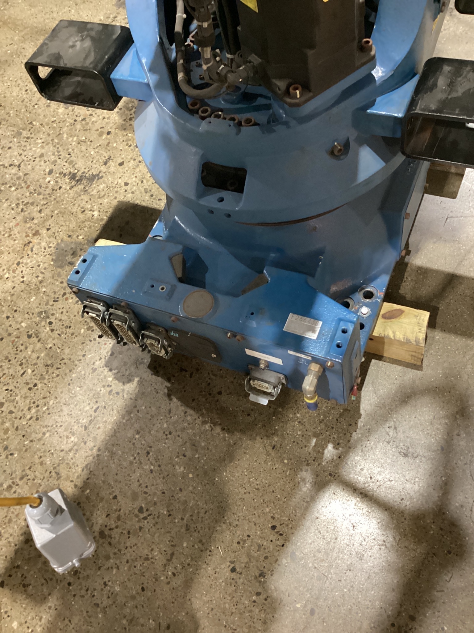 FANUC R-2000iC/210F w/ R30iB PLUS Controls USED 13