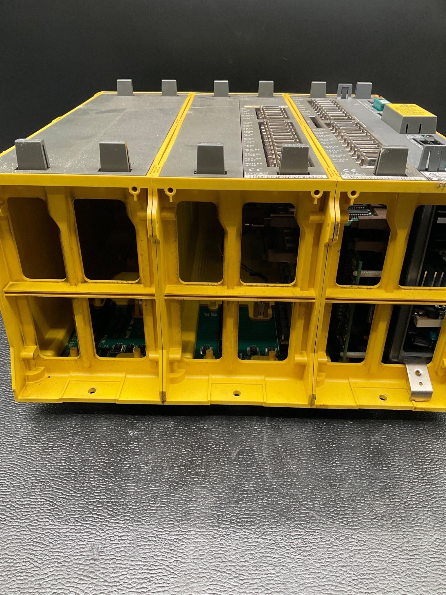 FANUC A02B-0120-B513 w/ I/O, Main CPU, & Power Supply Board USED 3