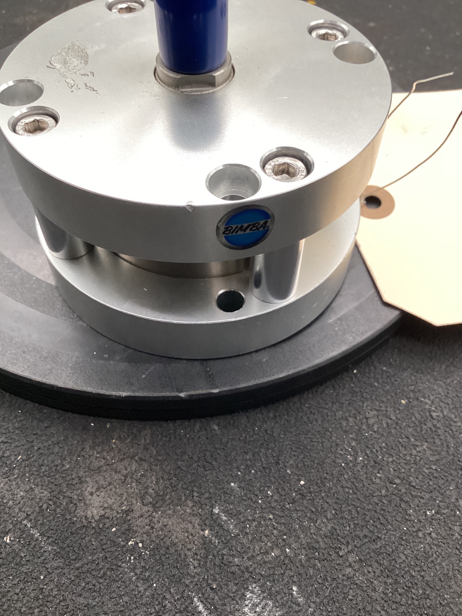BIMBA FO-501-CMT FLAT-1 PNEUMATIC CYLINDER 2IN BORE 1IN STROKE USED 3