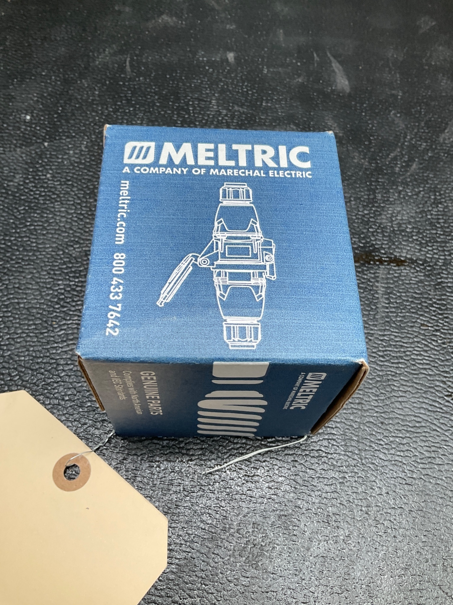 MELTRIC 09-28047-185 PNHT INLET 30A 277/480V METAL NEW 1