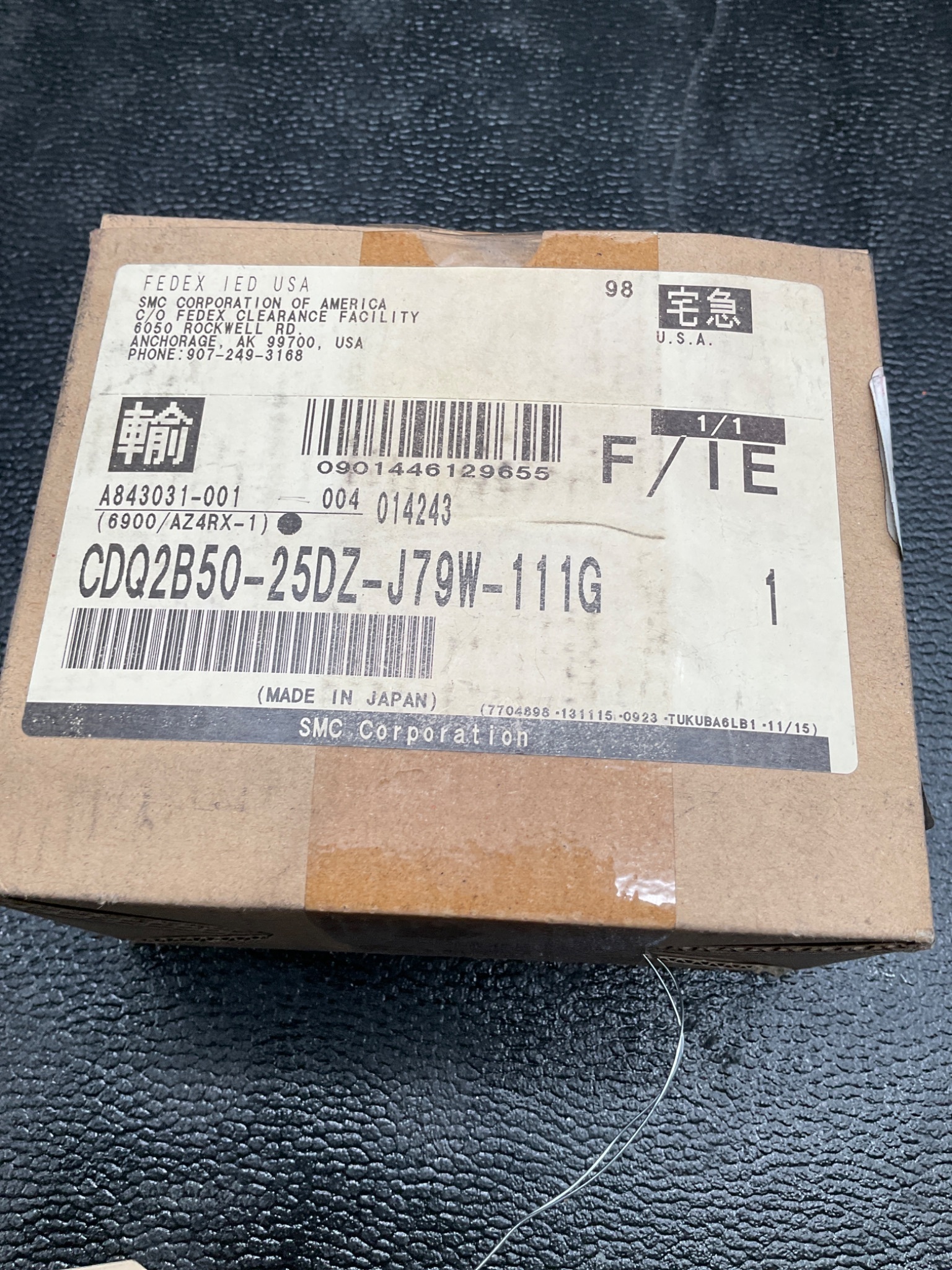 SMC CDQ2B50-25DZ-J79W-111G COMPACT CYLINDER NEW 2