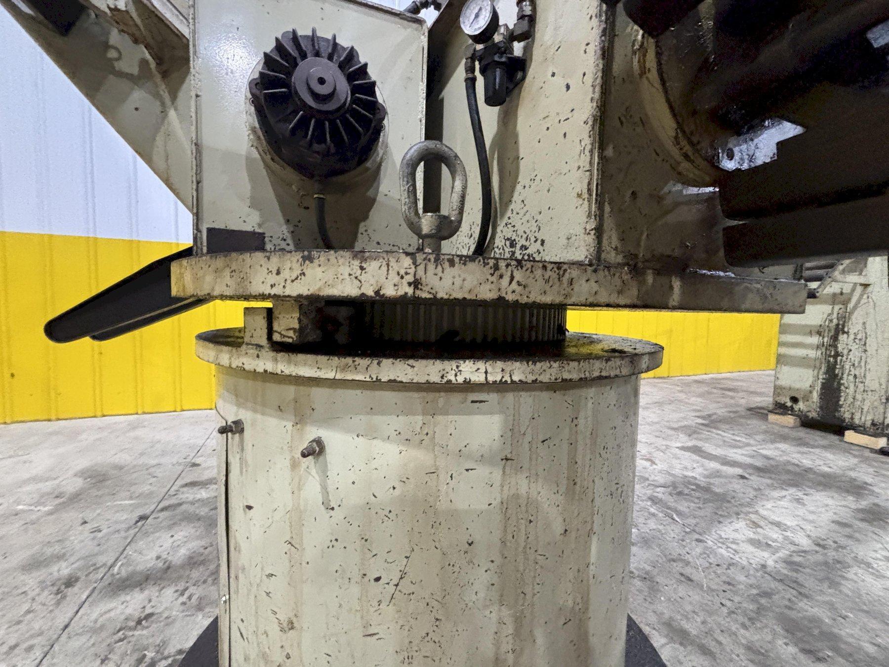 4,000 LBS X 18" CWP MODEL #3RD18 PULL OFF DOUBLE END UNCOILER COIL REEL USED 10