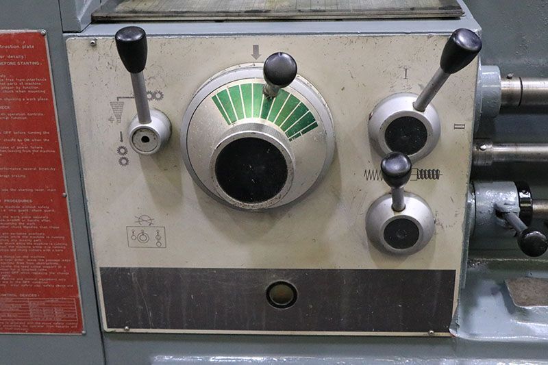 1980'S MAZAK GAP BED LATHE USED 6