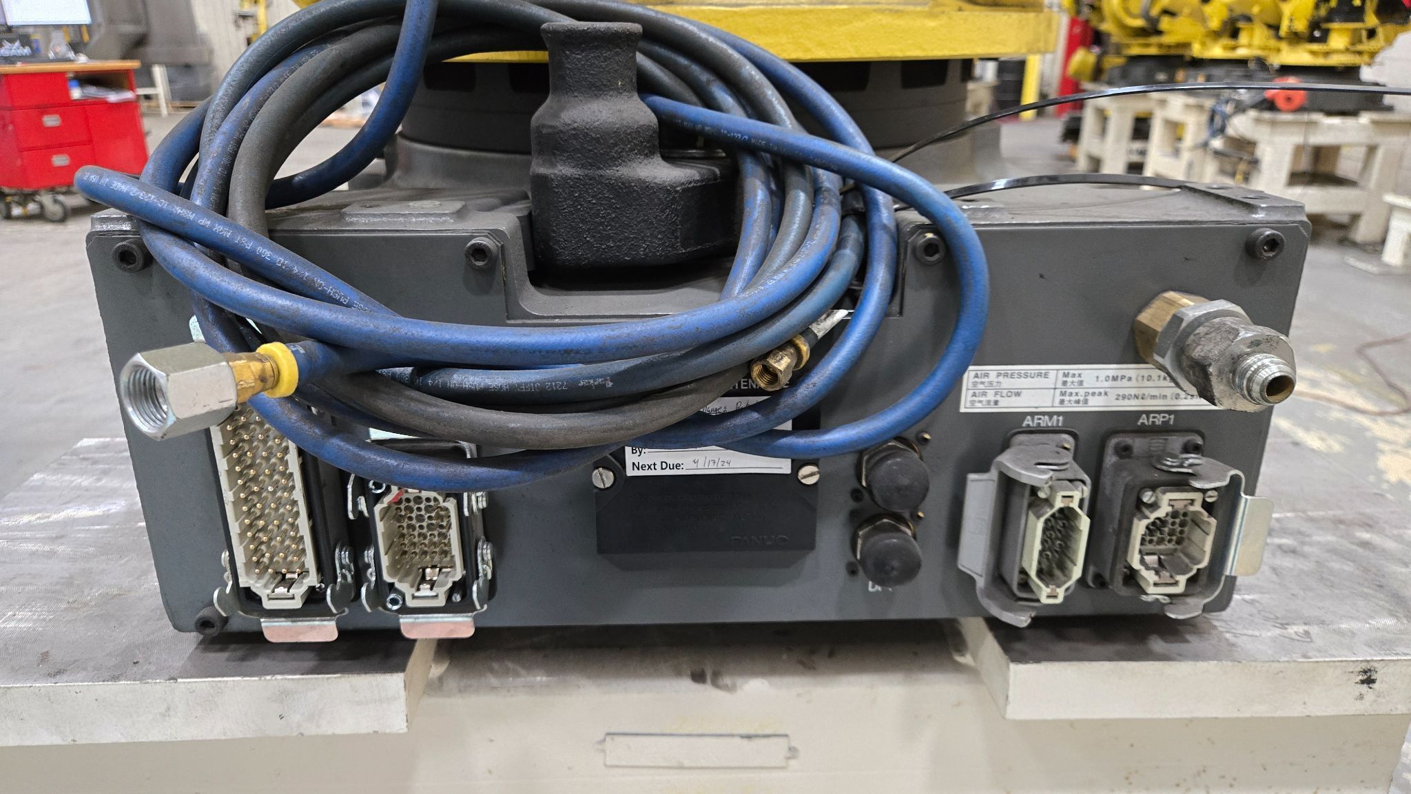 FANUC - R2000IB/210 W/ R-30IA Controls USED 8