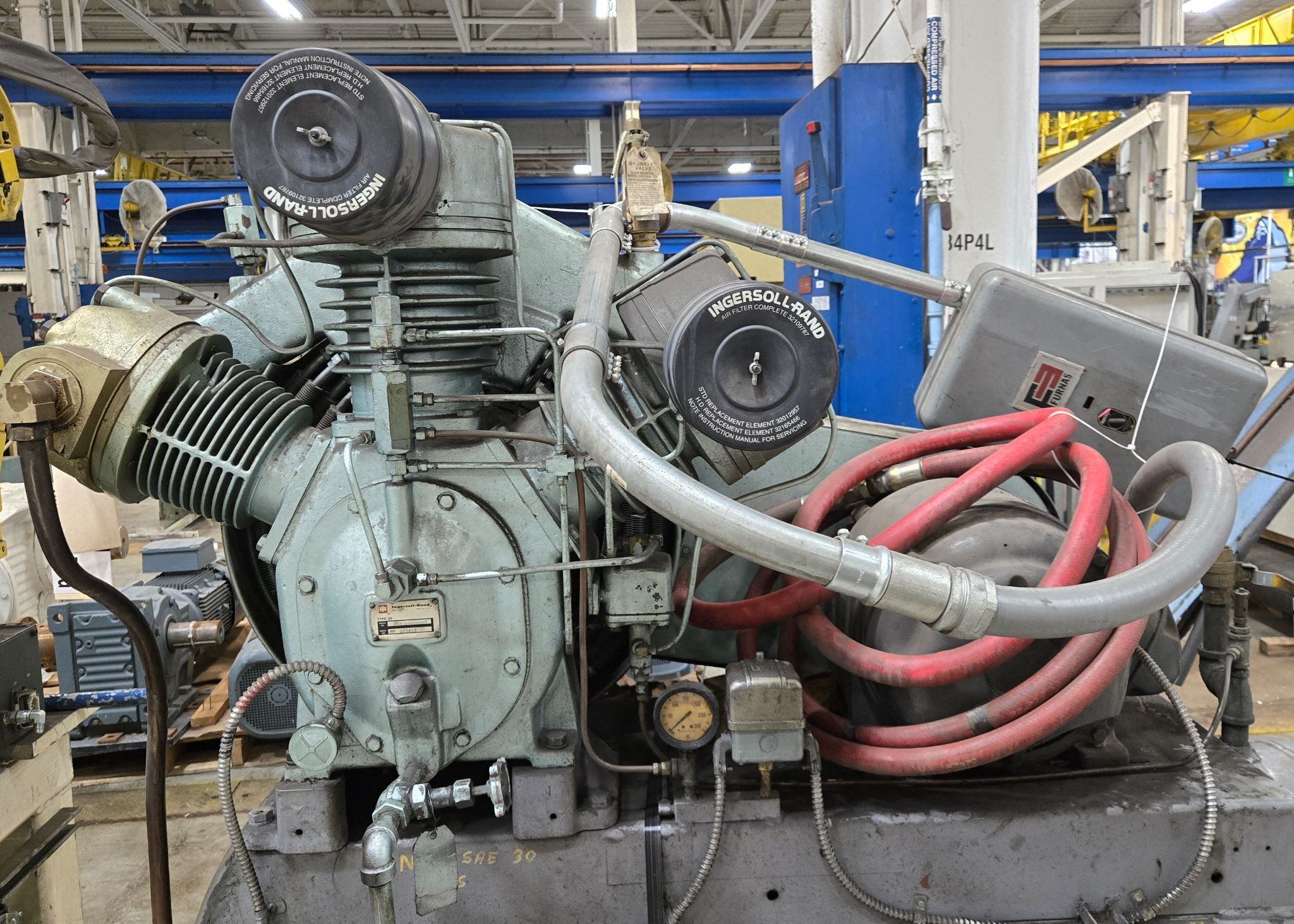 INGERSOLL-RAND 25T-T305LLM AIR COMPRESSOR USED 1
