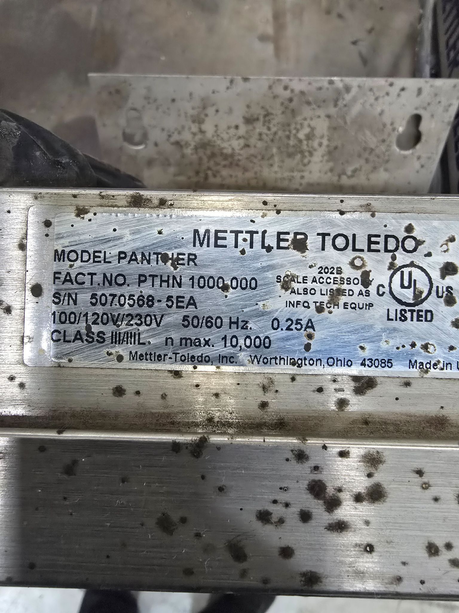 METTLER TOLEDO PANTHER W/ SCALE USED 2