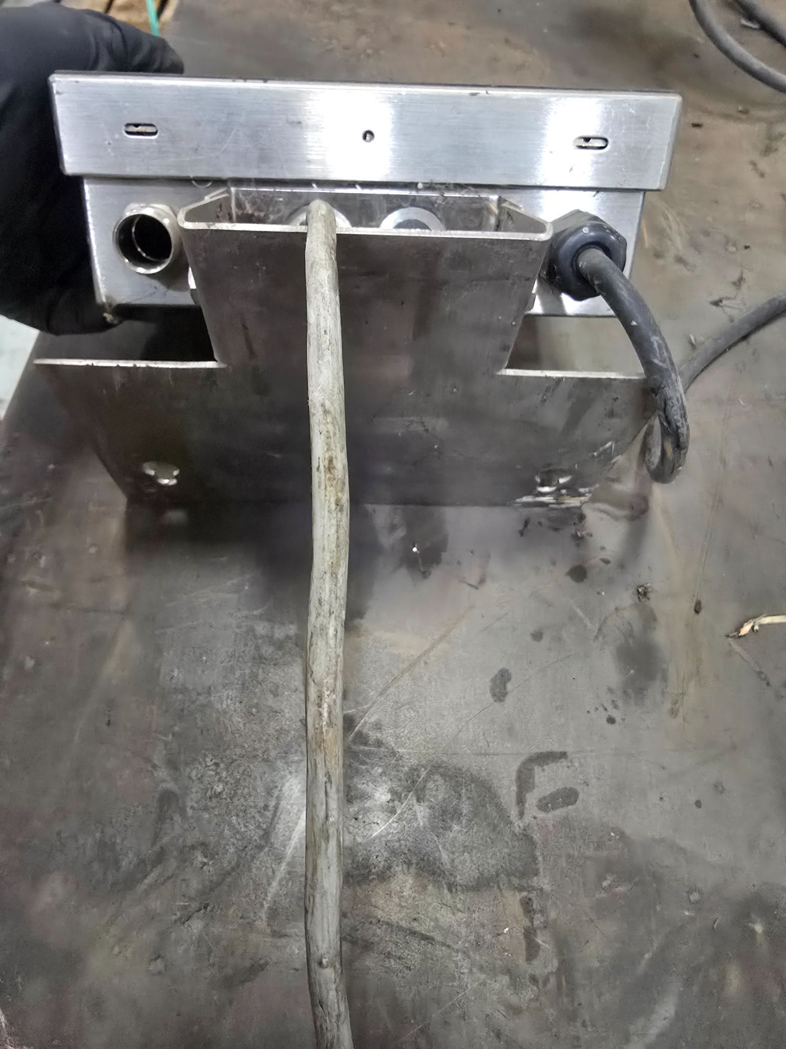 METTLER TOLEDO PANTHER W/ SCALE USED 3