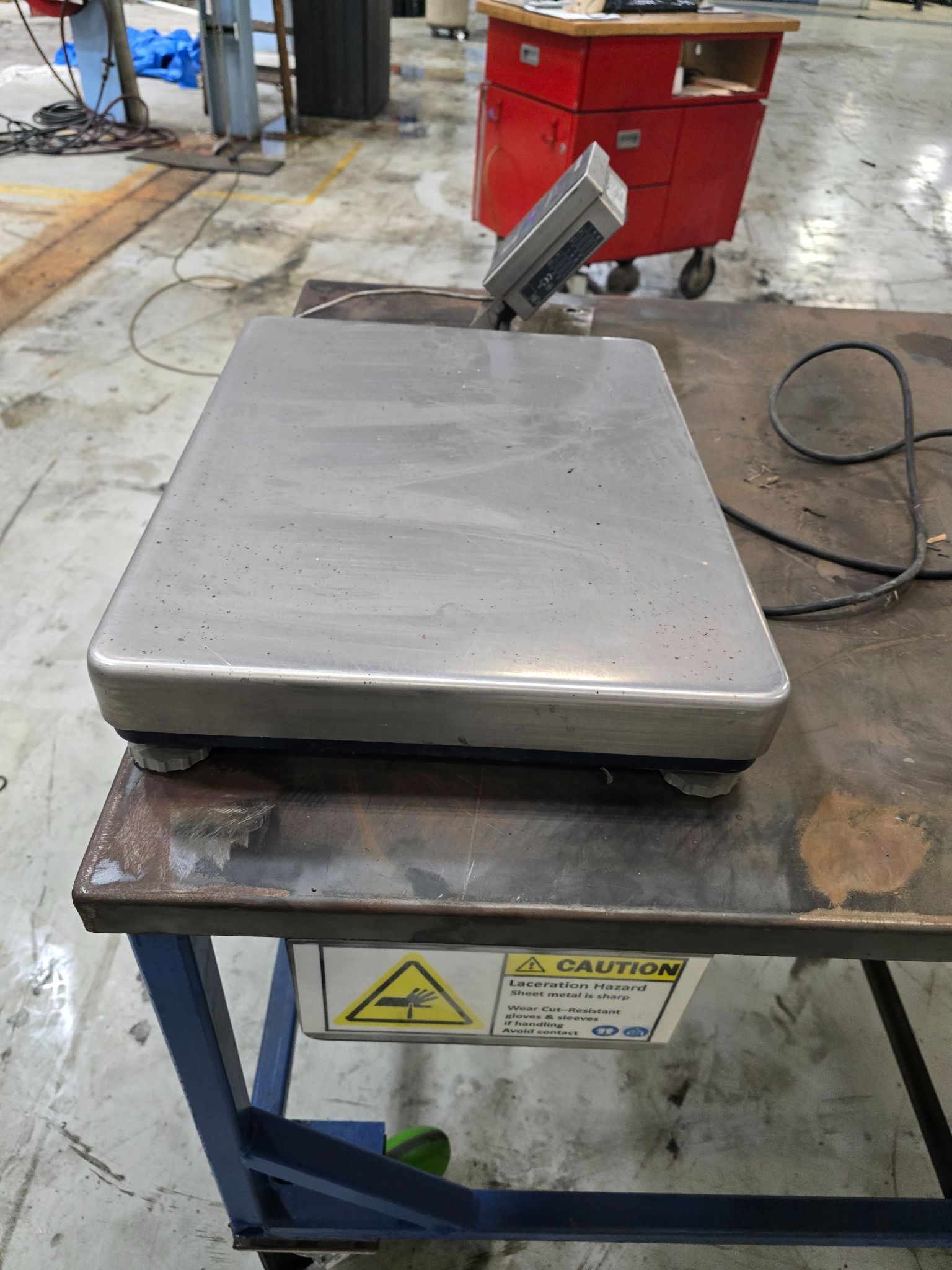 METTLER TOLEDO PANTHER W/ SCALE USED 6