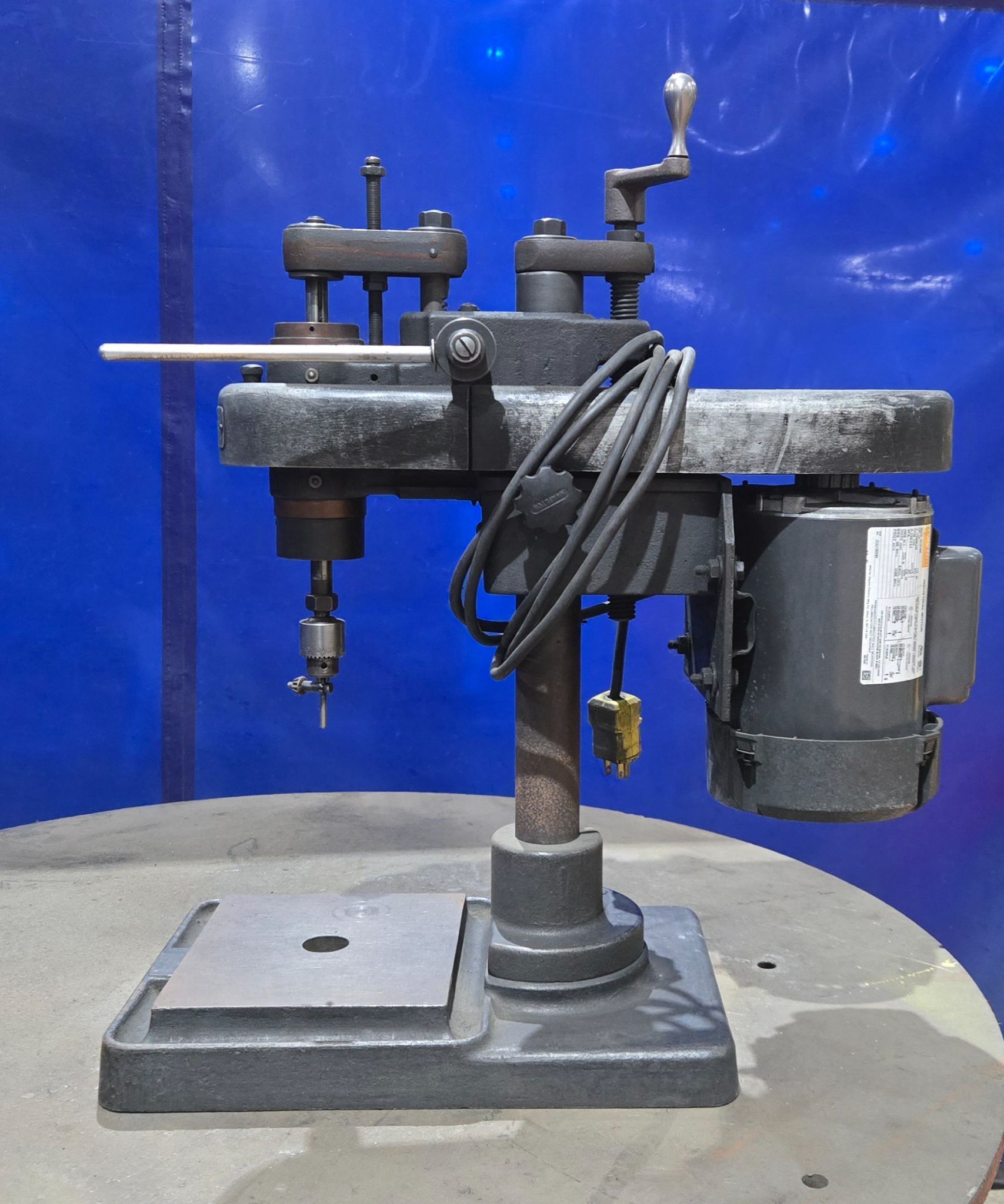 HAMILTON TOOL CO VARIMATIC VARIABLE SPEED DRILL PRESS 1/4 HP115/208V USED 0