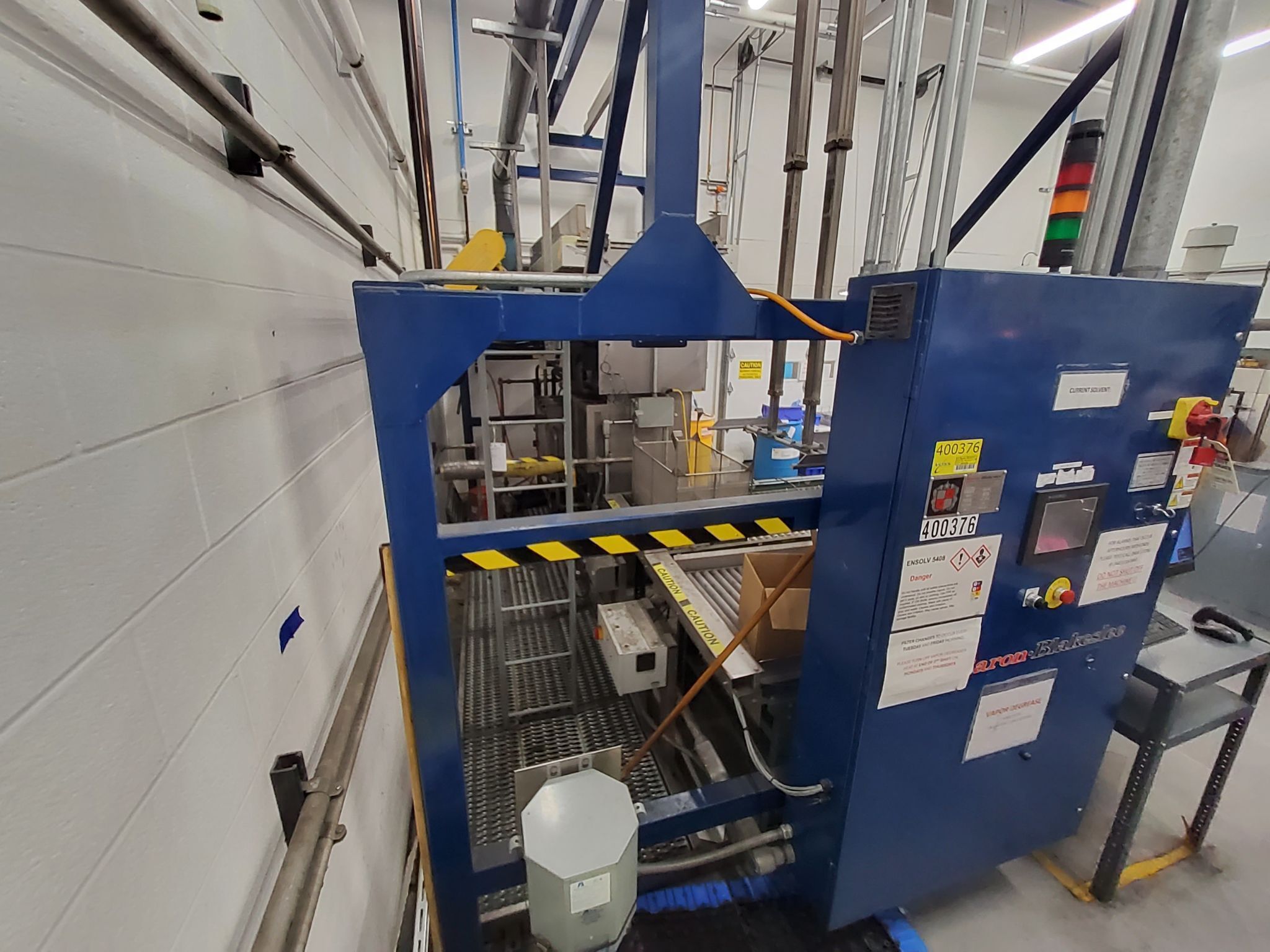 2023 BARON BLAKESLEE Z SERIES DEGREASER WTIH MONORAIL LOADING SYSTEM 8