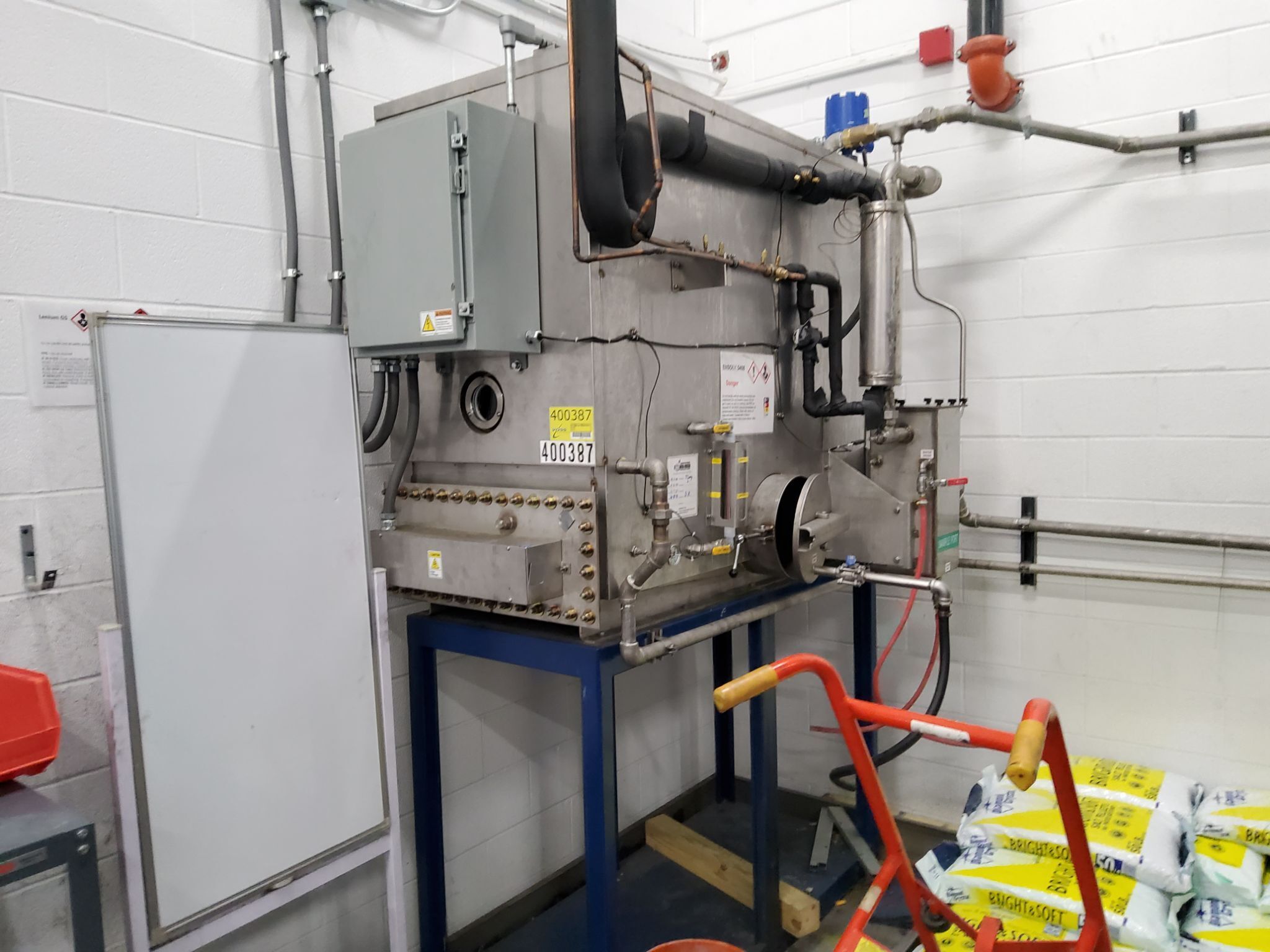 2023 BARON BLAKESLEE Z SERIES DEGREASER WTIH MONORAIL LOADING SYSTEM 12