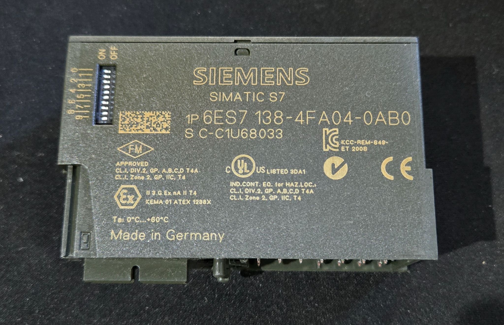 SIEMENS 6ES7 138-4FA04-0AB0 PROFISAFE I/O MODULE USED 1