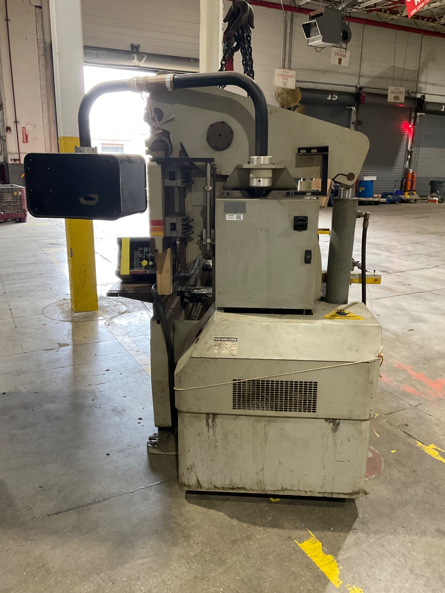ACCUPRESS 71008 PRESS BRAKE USED 4