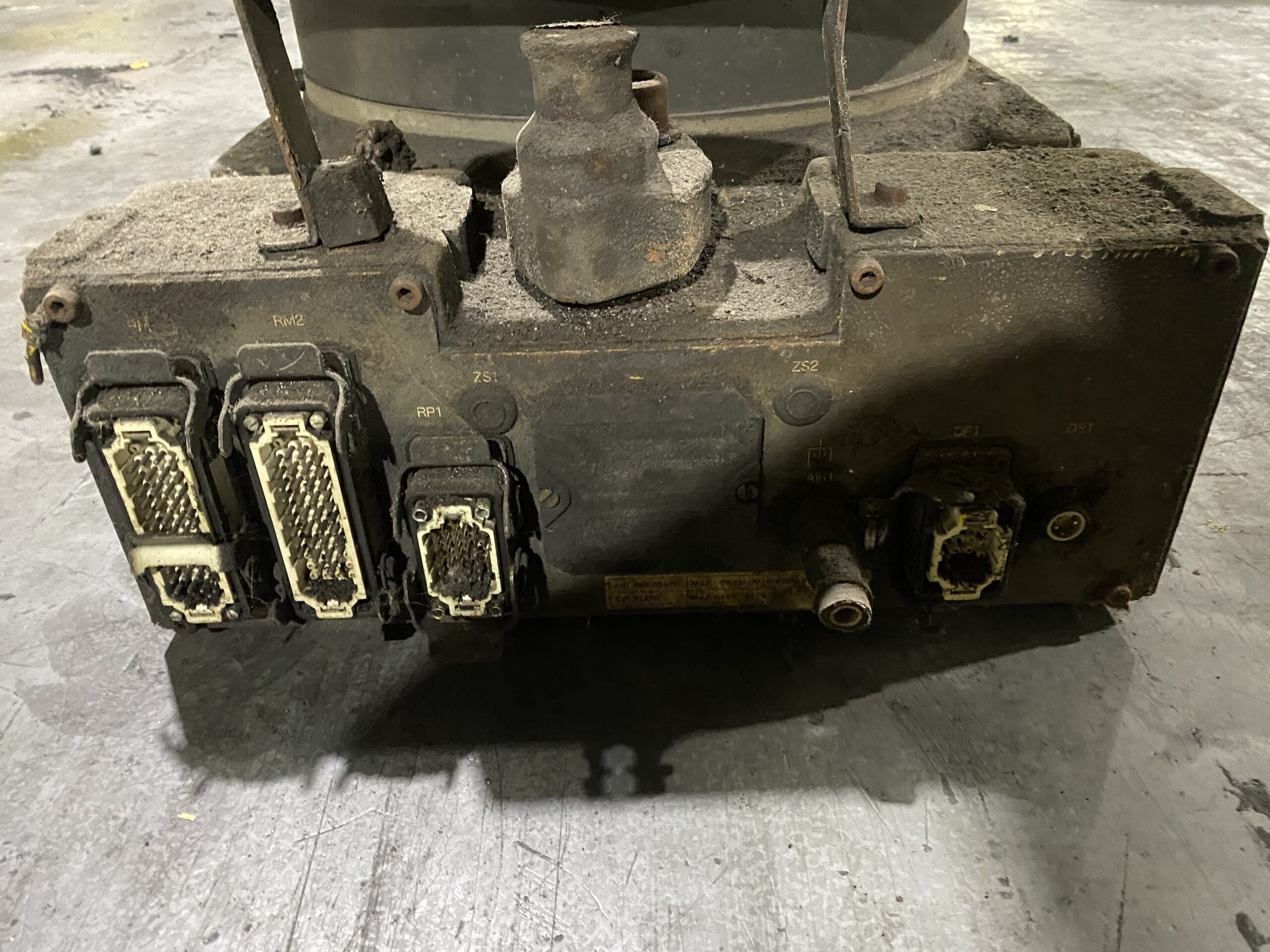 FANUC - M-900iA/350 PARTS ONLY 3