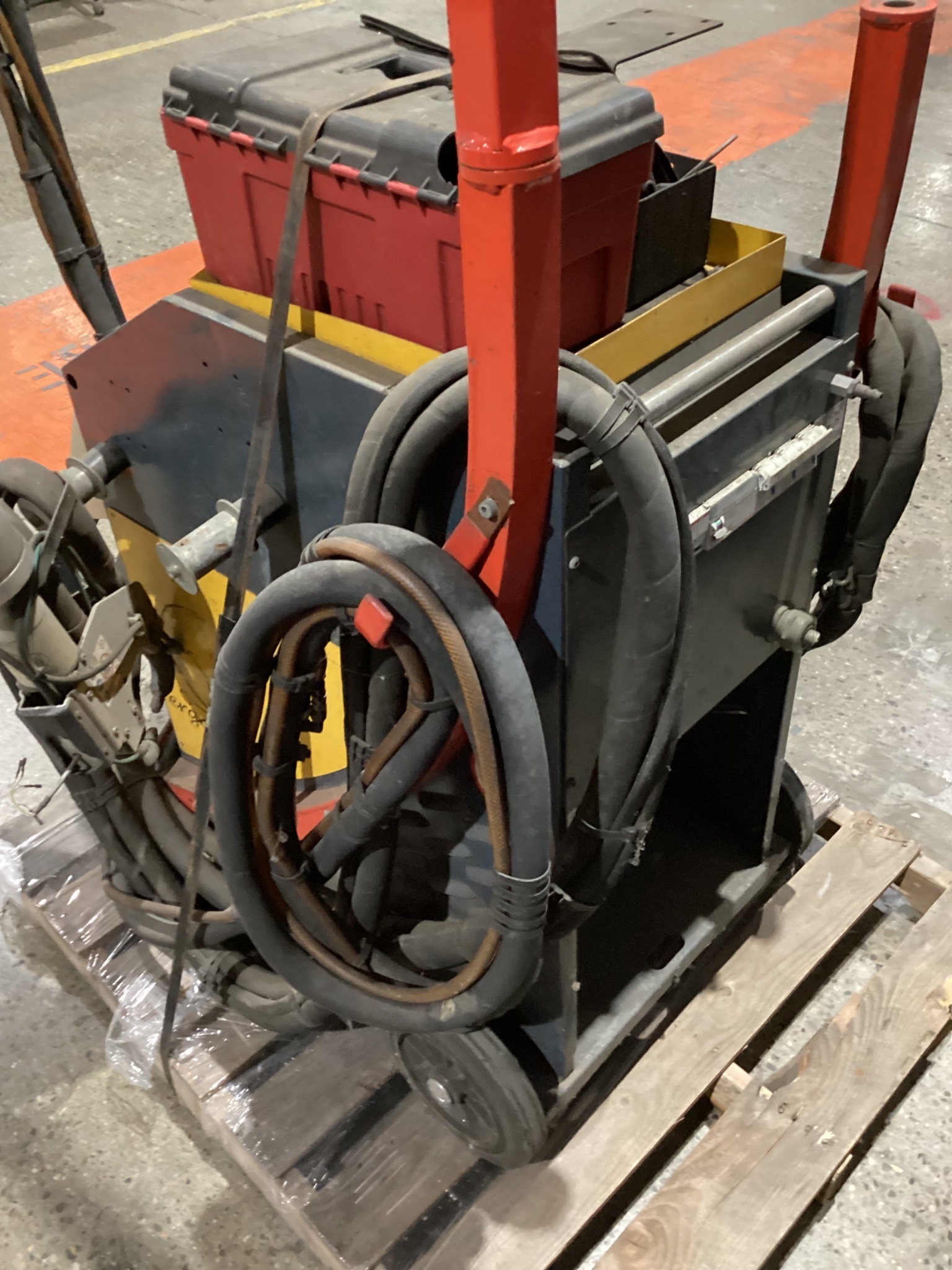 ARO ERGOWELD 14K V4 Mobile Spot Welder USED 5