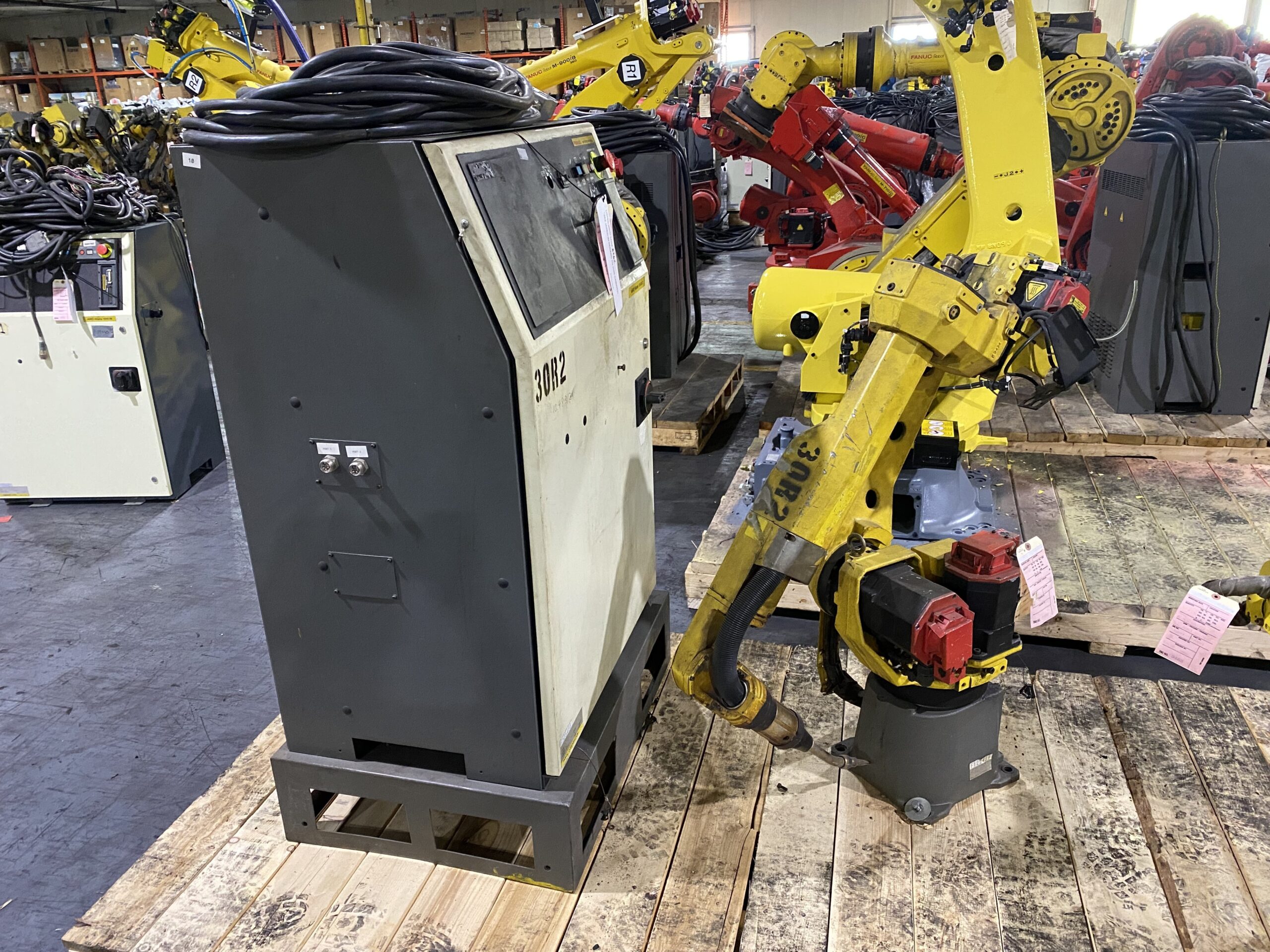 FANUC - ArcMate 100iC/6L w/ R-30iA Controls PARTS ONLY 2