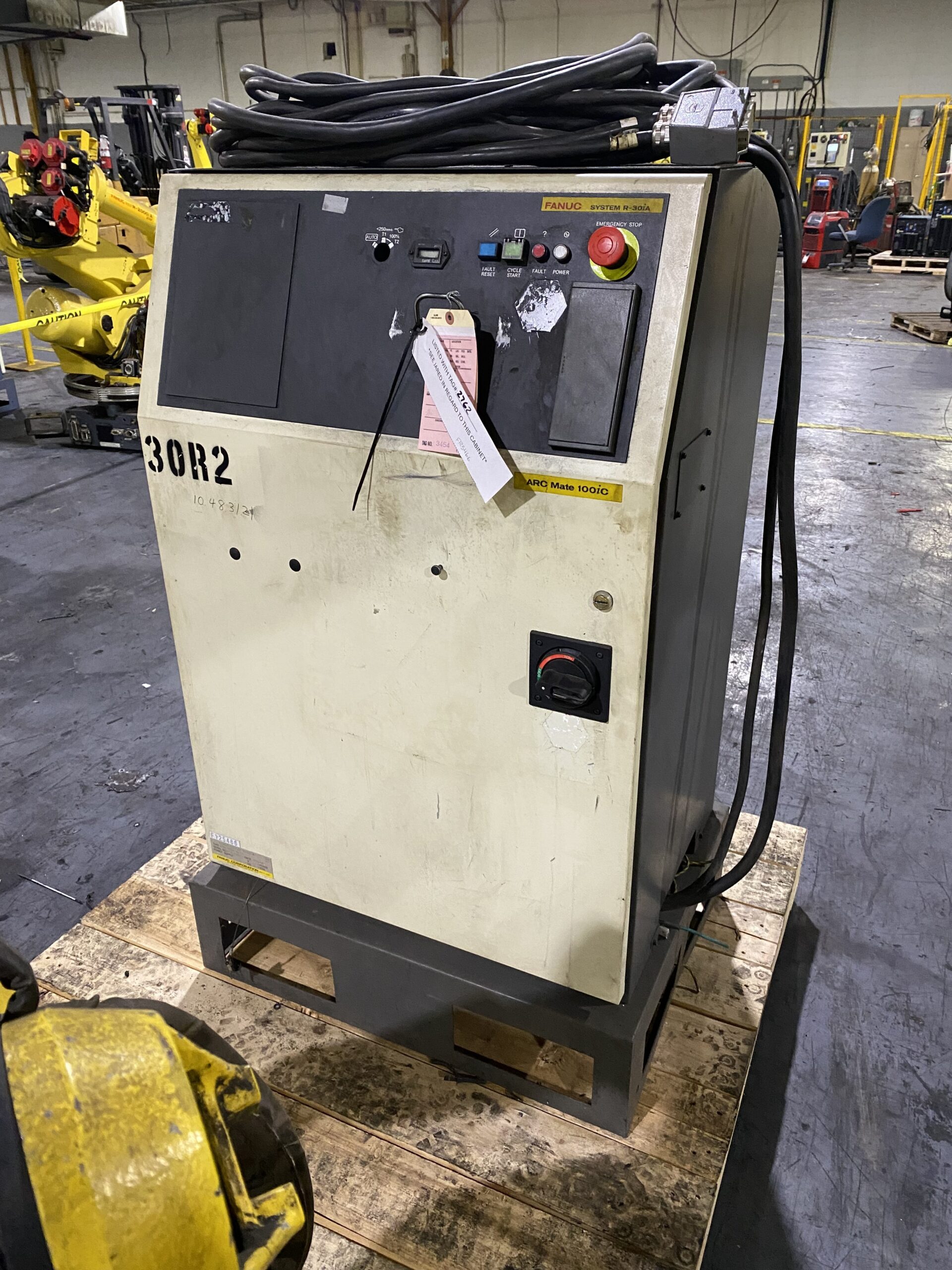 FANUC - ArcMate 100iC/6L w/ R-30iA Controls PARTS ONLY 6