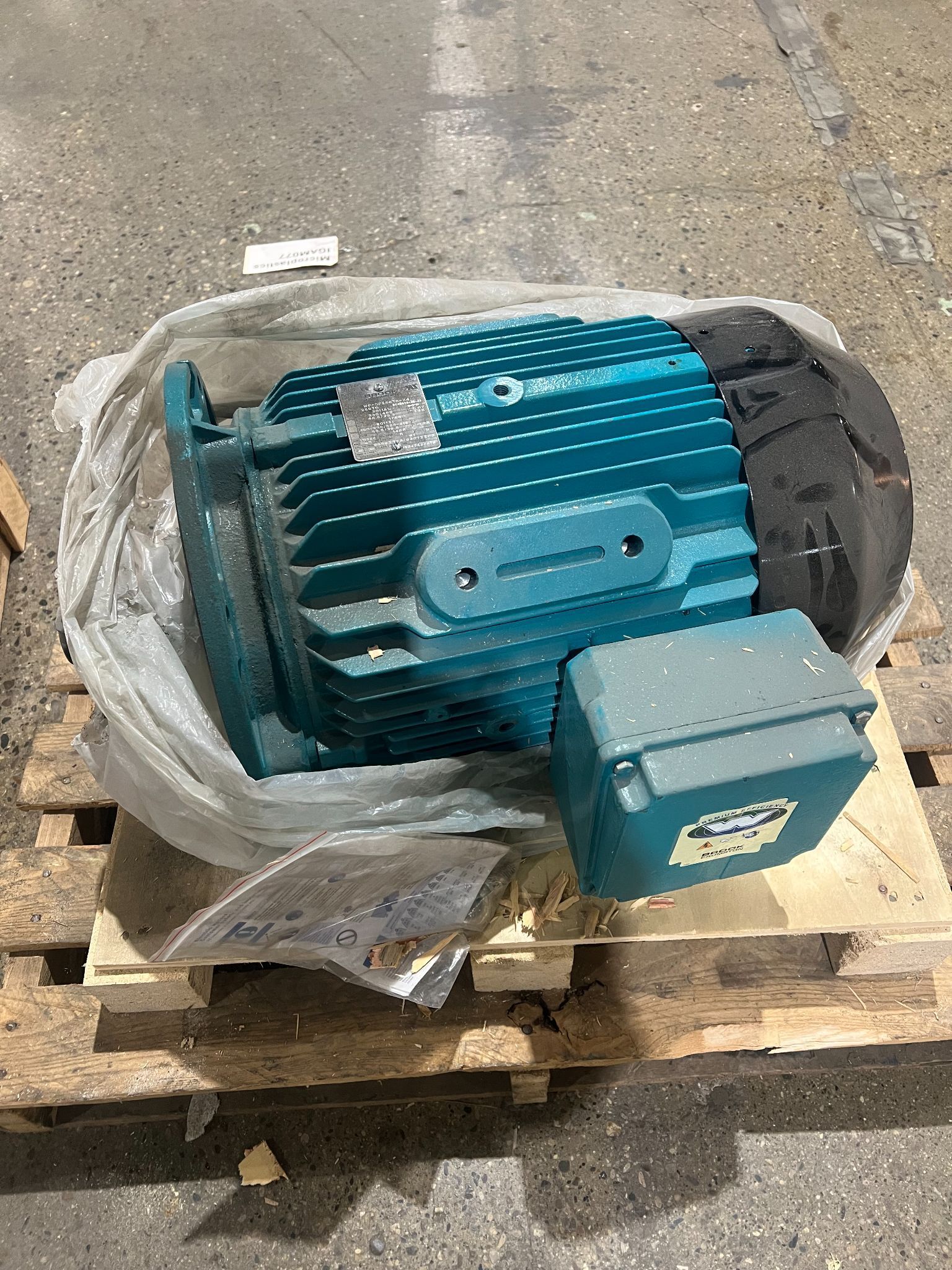 BROCK CROMPTON 20 HP 230/460 VBC4N020-4D-46 MOTORS USED 0