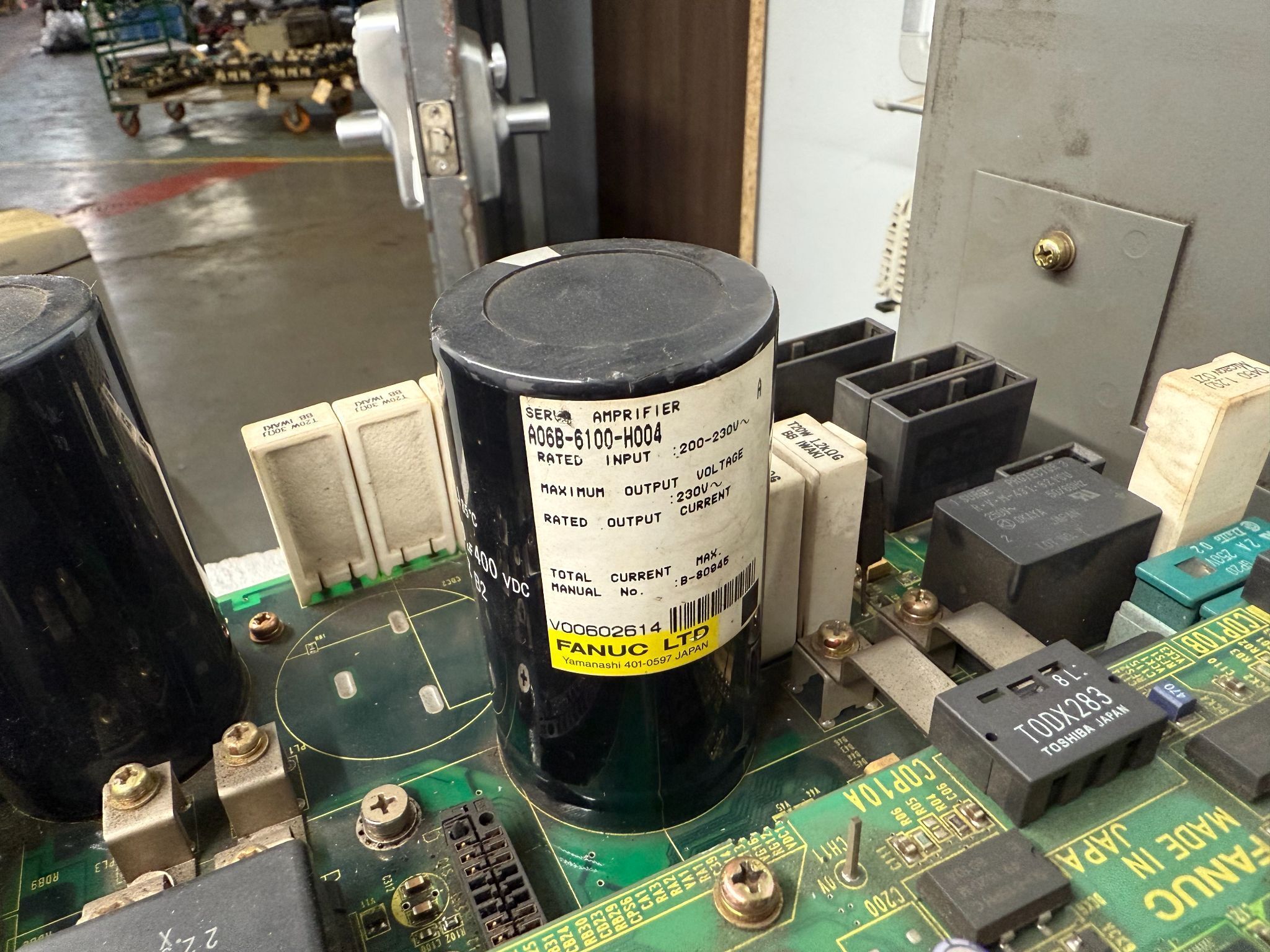 FANUC A06B-6100-H004 (A) 6-Axis Servo Amplifier USED 5