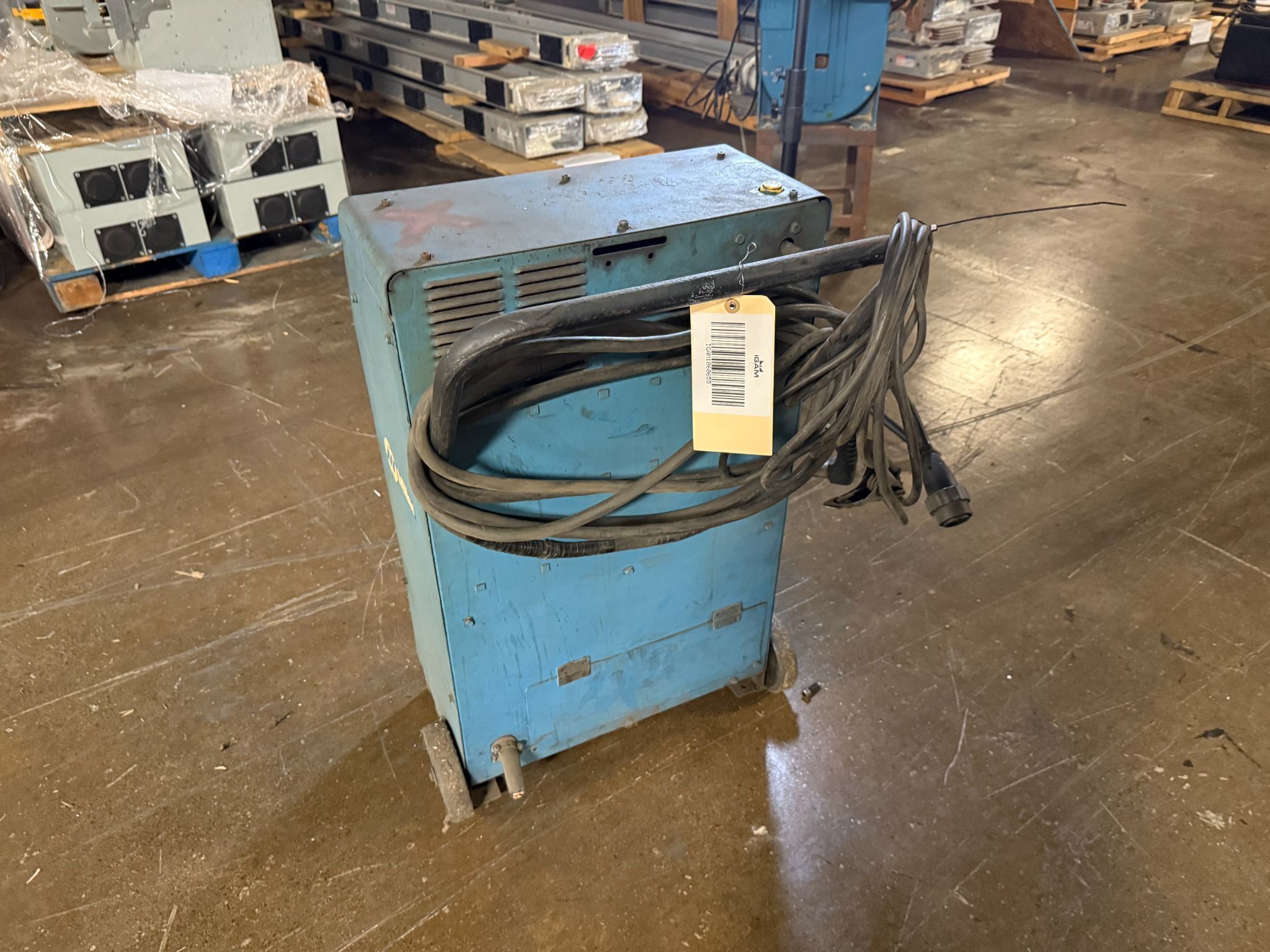 MILLER 903780 Spectrum 701 Plasma Cutting System USED AS-IS 3
