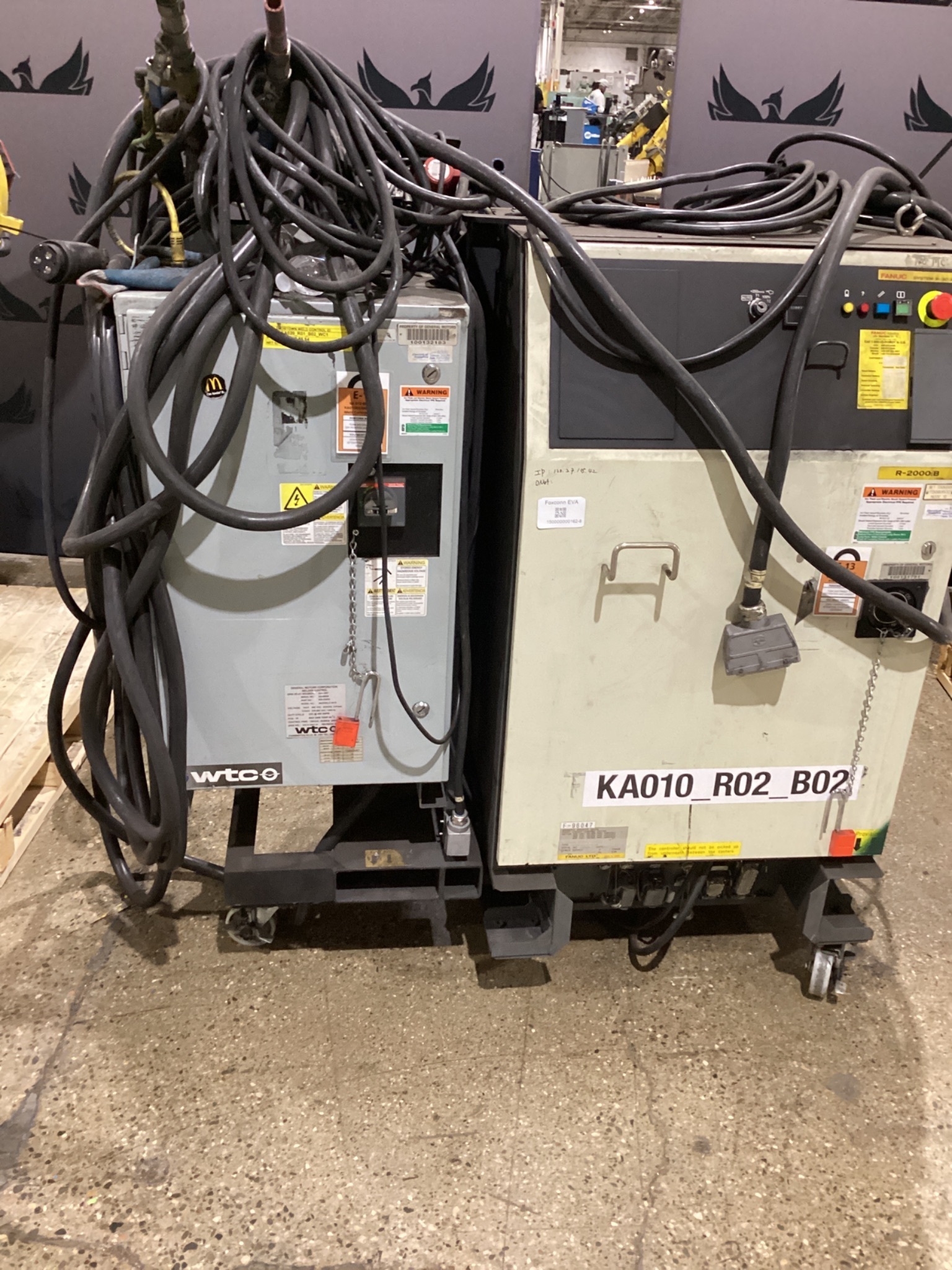 FANUC R-2000iB/165F Complete w/ R-30iA Controls USED 1