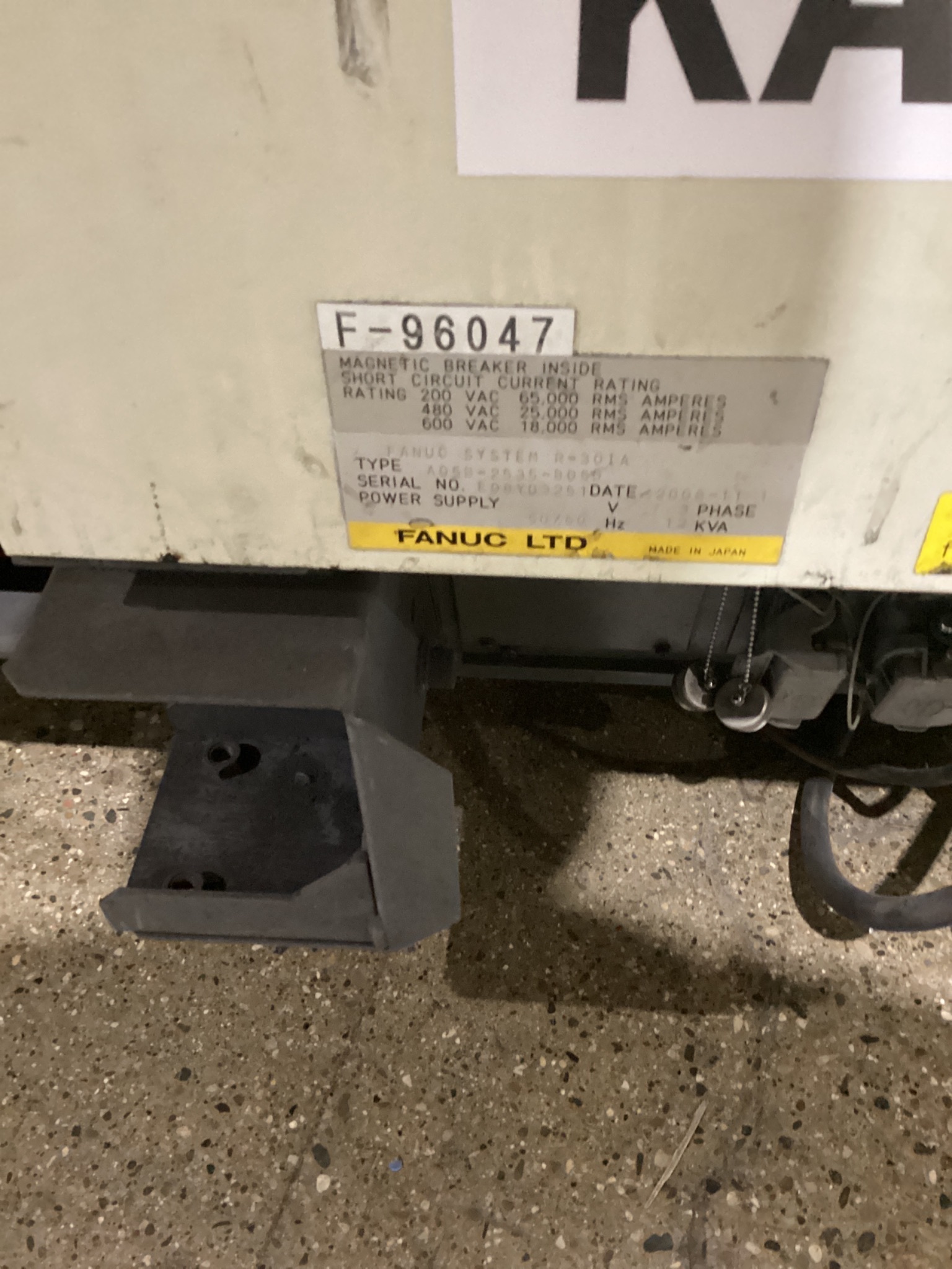 FANUC R-2000iB/165F Complete w/ R-30iA Controls USED 3