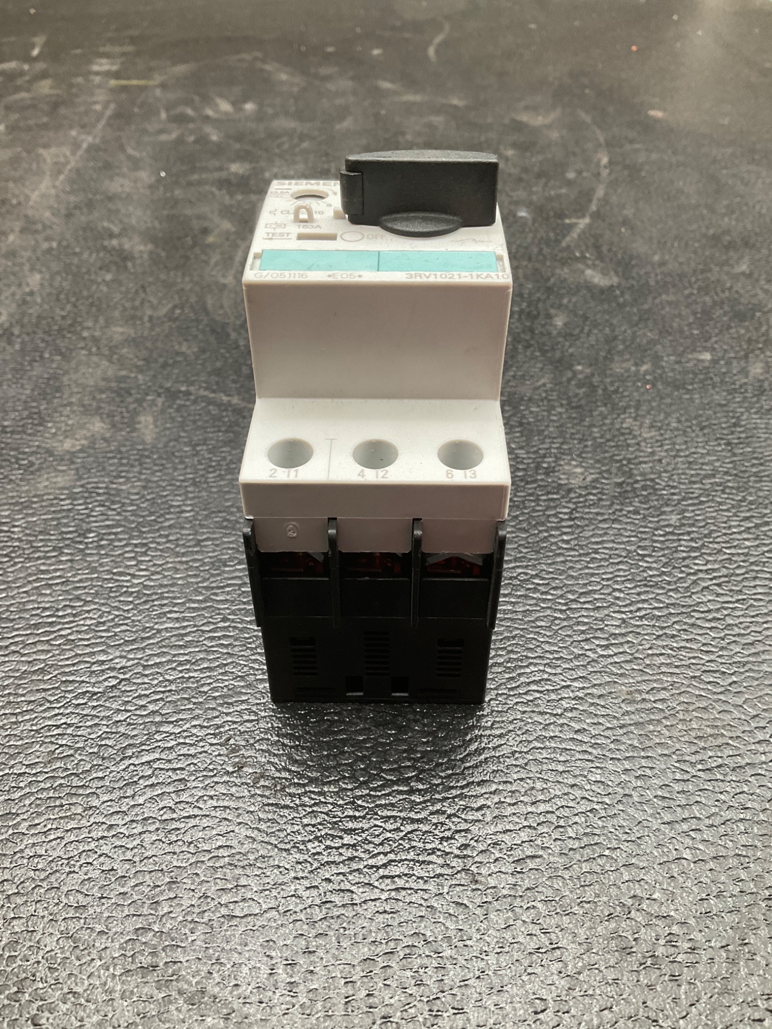 SIEMENS 3RV1021-1KA10 Motor Protection Circuit Breaker USED 2