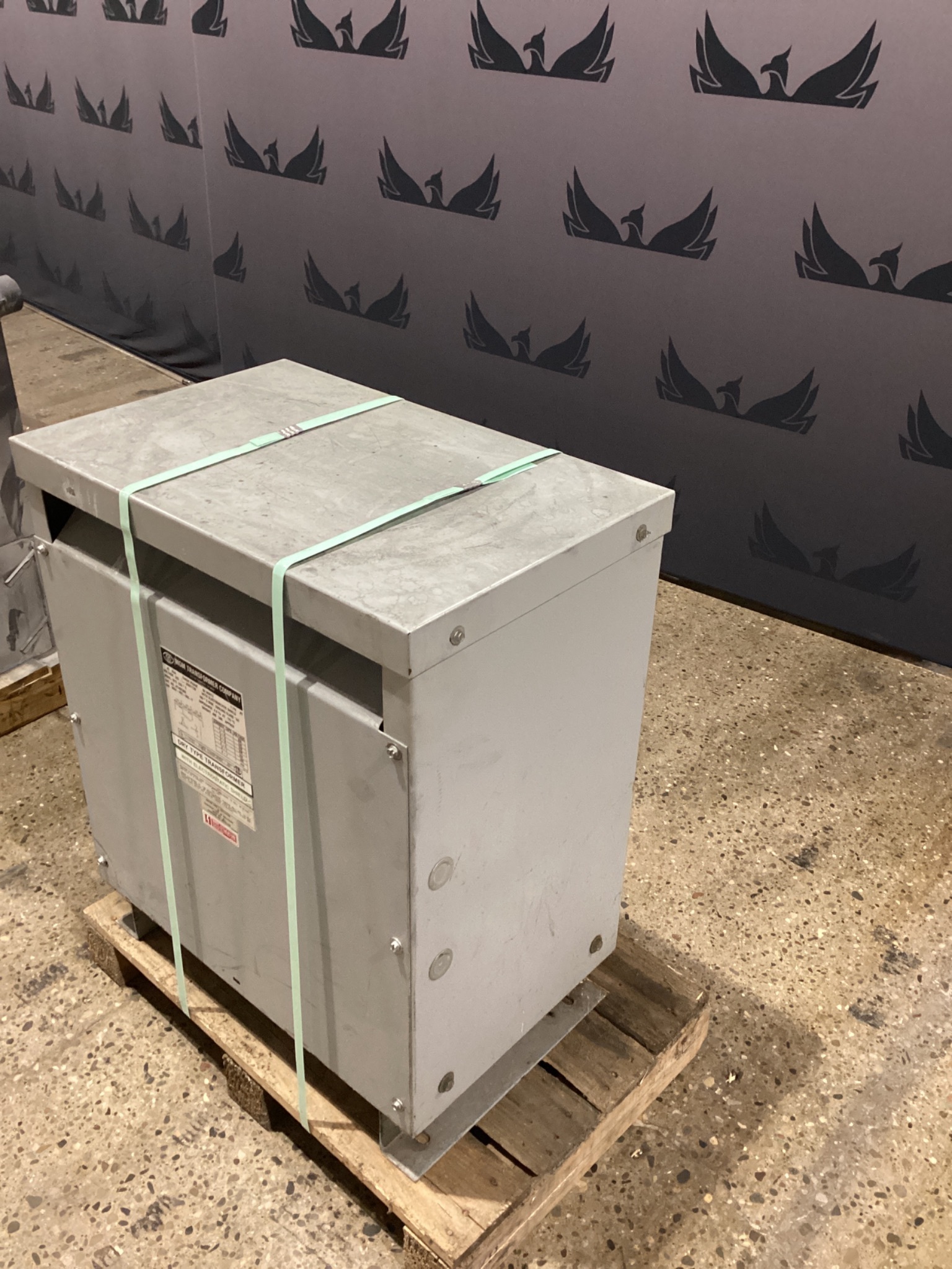 MGM HT45C3B2 45KVA DRY TYPE TRANSFORMER 3PH 240V - 208Y/120V USED 2