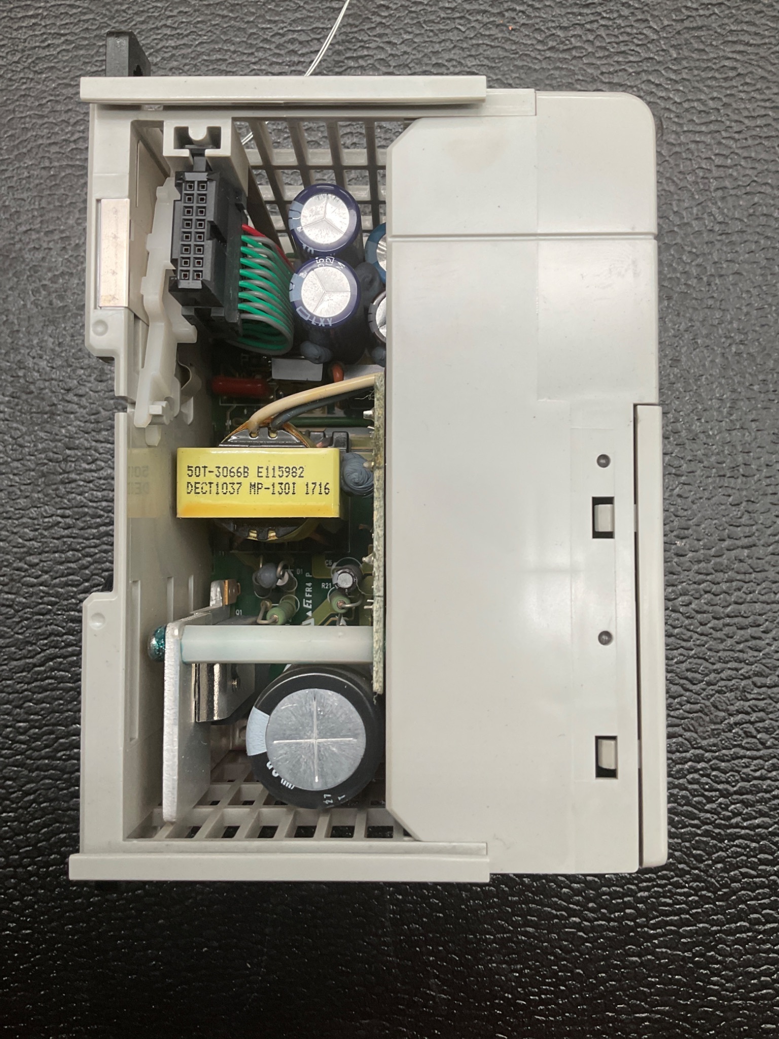 ALLEN BRADLEY 1769-PA2 /A CompactLogix AC Power Supply USED 2