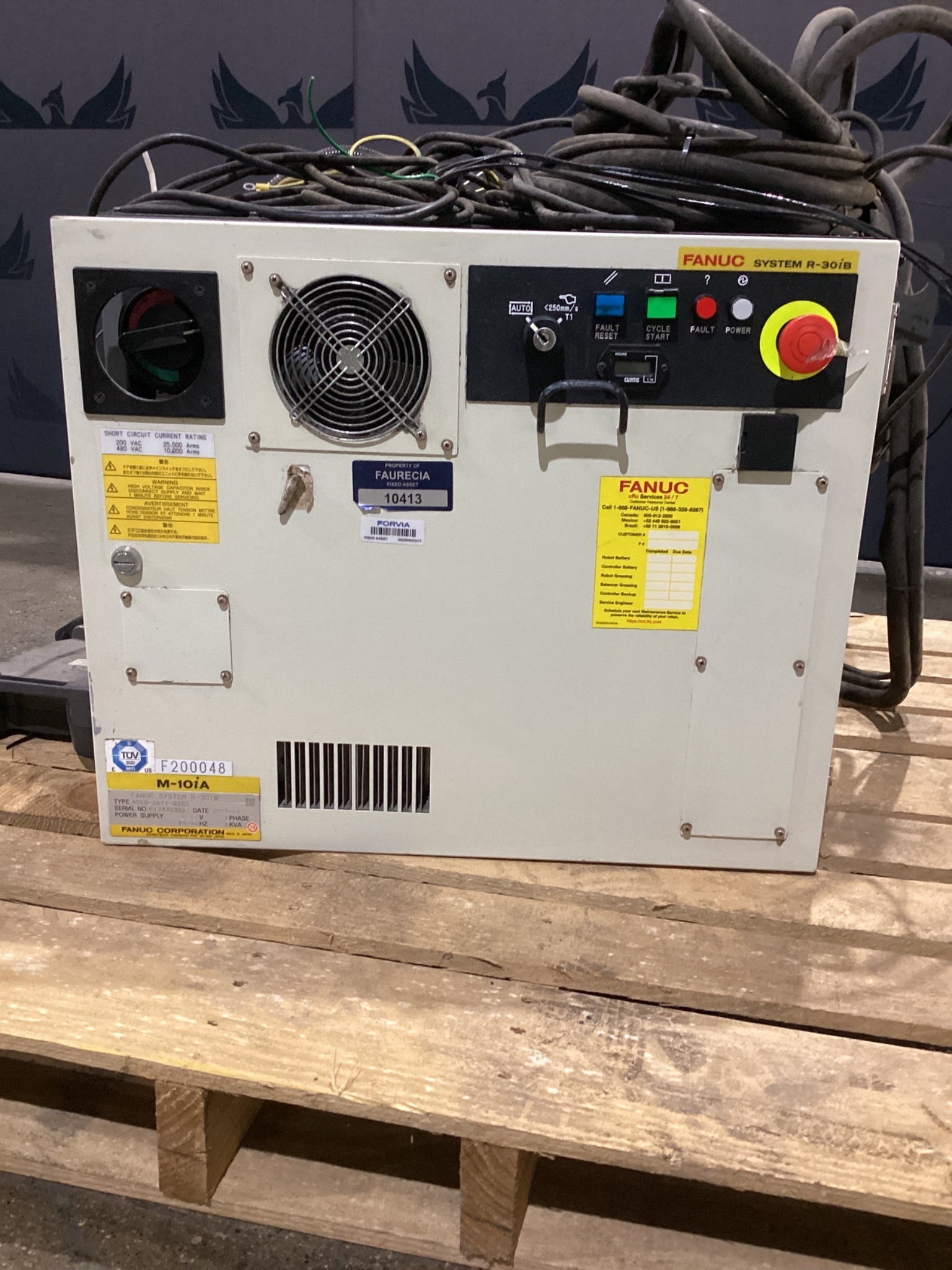 FANUC M-10iA/12 Complete w/ R-30iB Controller USED 1