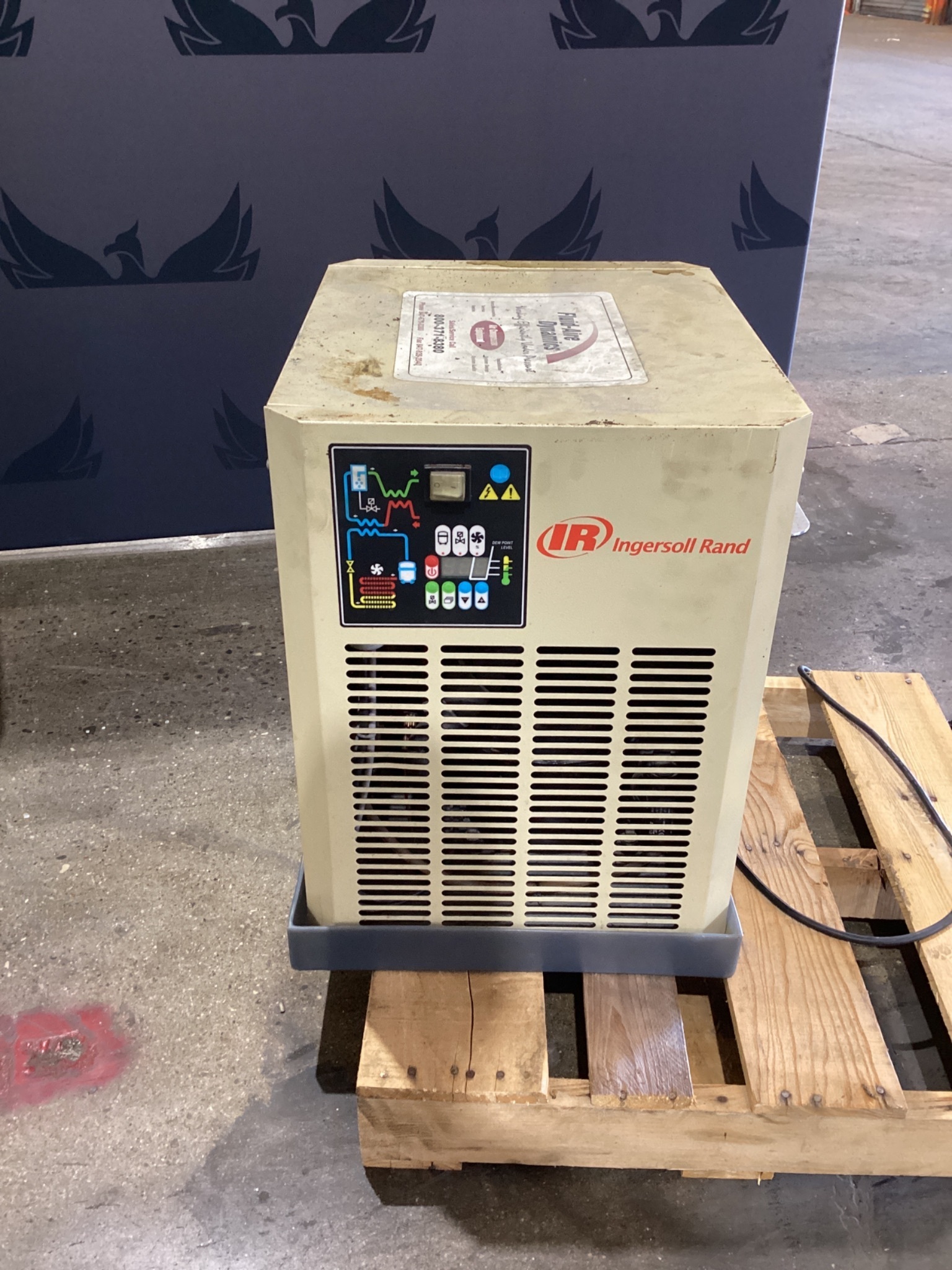 INGERSOLL-RAND D108IN 64 SCFM Refrigerated Air Dryer USED 0