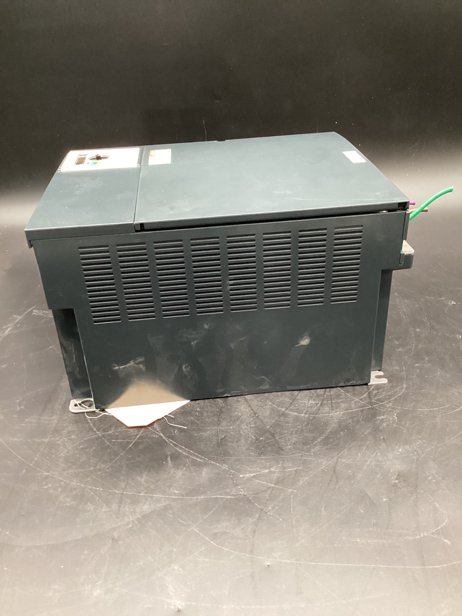 SCHNEIDER ELECTRIC ATV312HD11N4 15HP 11kW VFD USED 2