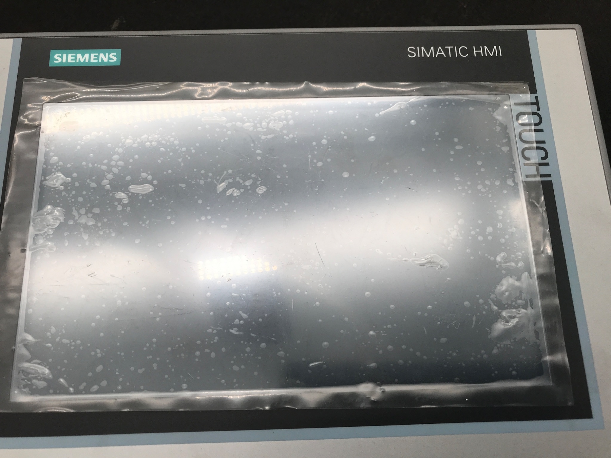 SIEMENS 6AV2 124-0JC01-0AX0 SIMATIC HMI TP700 COMFORT PANEL USED 3