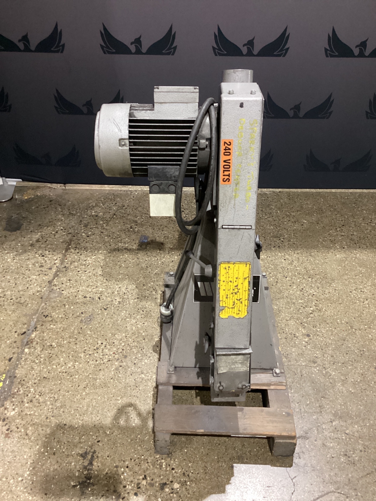 WILTON 4830 Industrial Belt Sander Grinder 1.5HP USED 0
