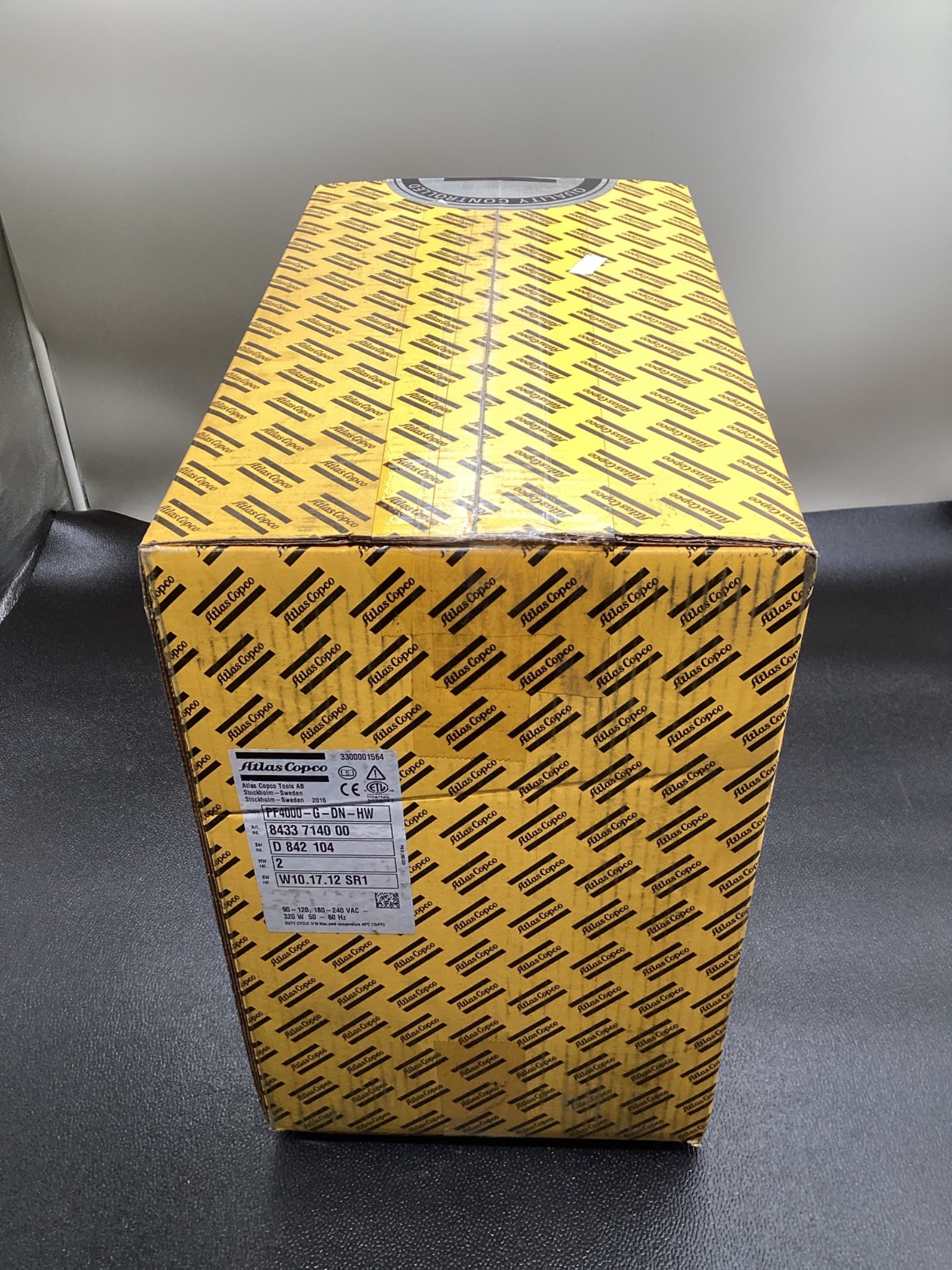 ATLAS COPCO PF4000-G-DN-HW Power Focus DC Controller DeviceNet NEW 2