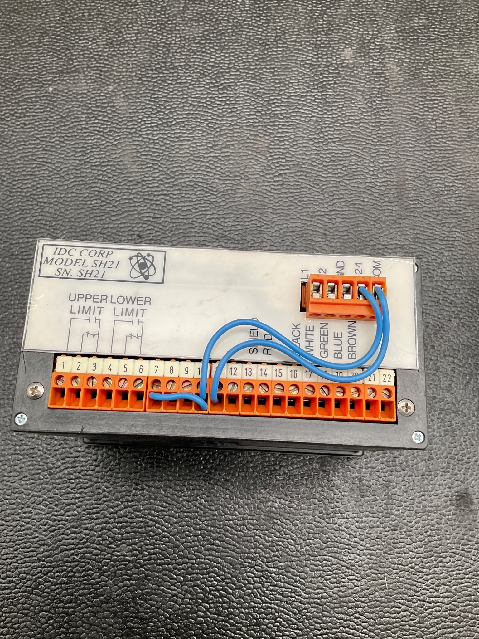 IDC SH21 Shut Height Display Module 22-Terminal Panel Mount USED 2