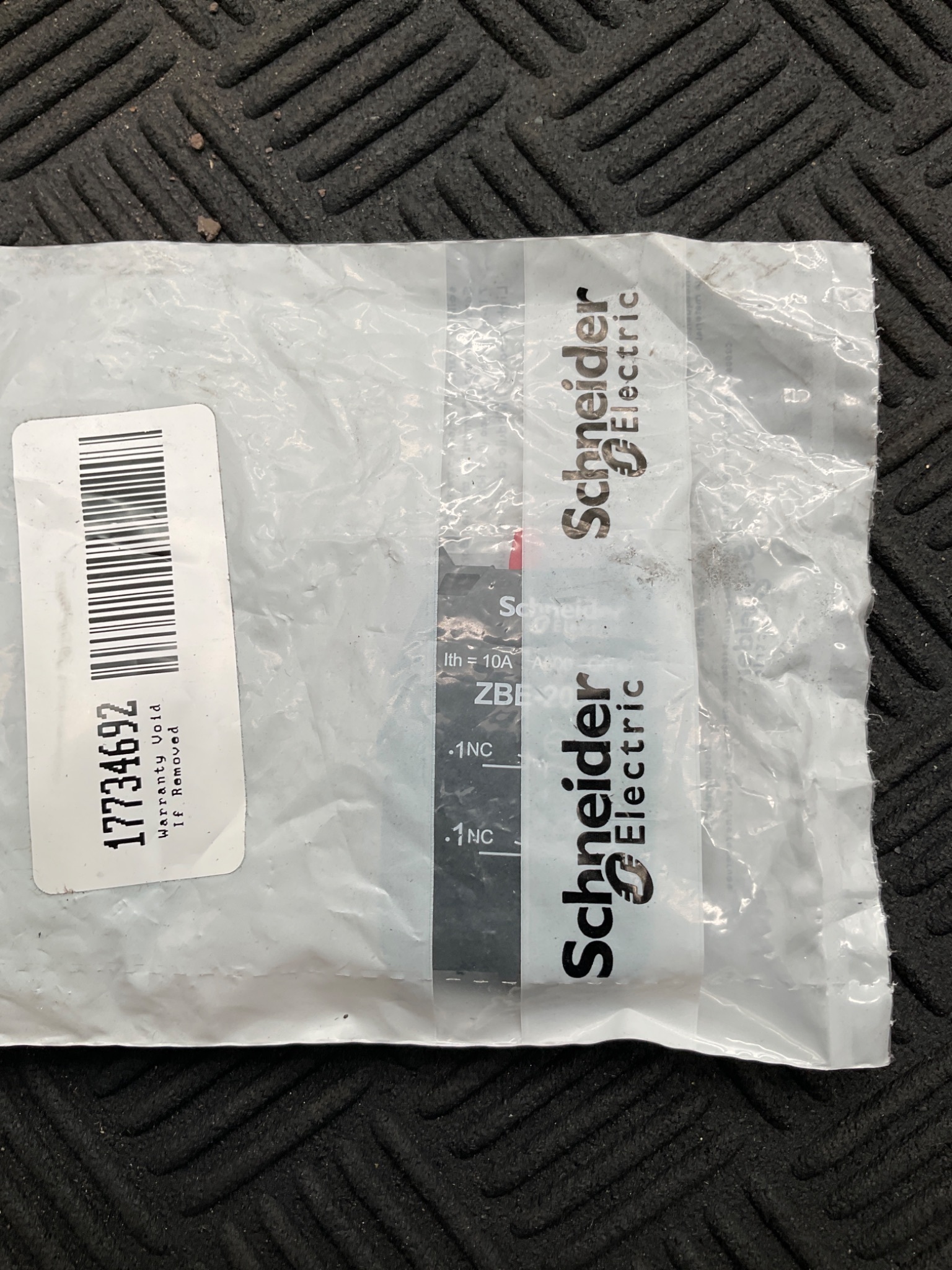 SCHNEIDER ELECTRIC ZBE204 Contact Block 2NC Harmony XB4 Screw Clamp NEW 4