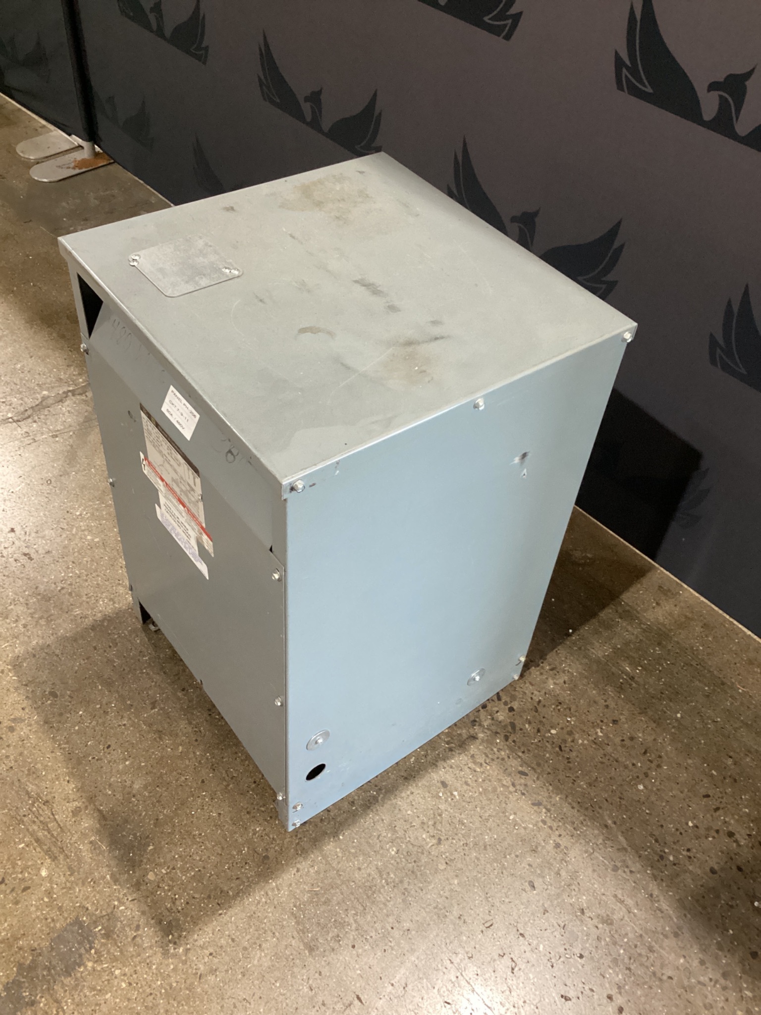 SQUARE D 45T96H 45 kVA 3-Phase Dry-Type Transformer 480V-380Y/220V USED 2