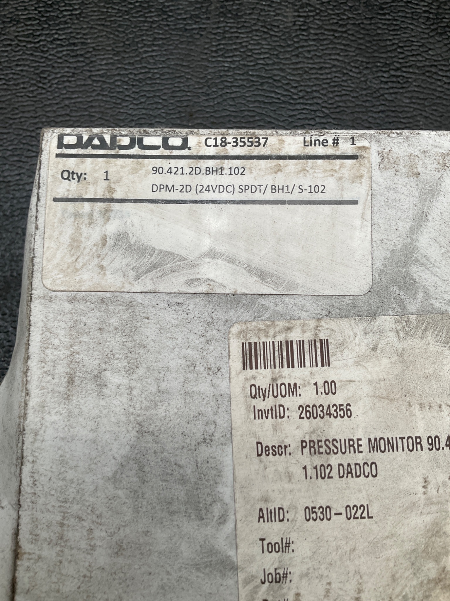 DADCO 90.421.2D.BH1.102 24VDC Pressure Monitor Switch NEW 2